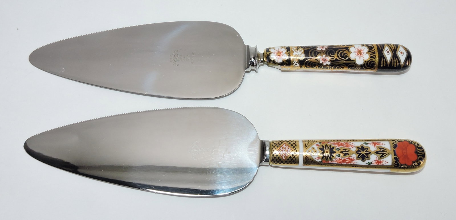 Royal Crown Derby Imari pair of (1 of 1)