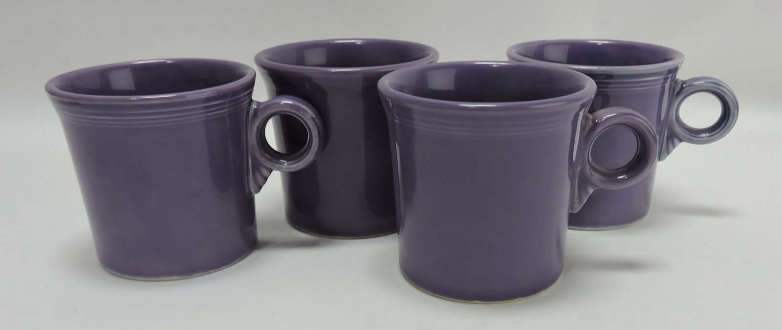 Fiesta Post 86 lot of 4 mugs, lilac: .