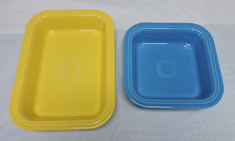 Fiesta Post 86 9"x13" sunflower baker and