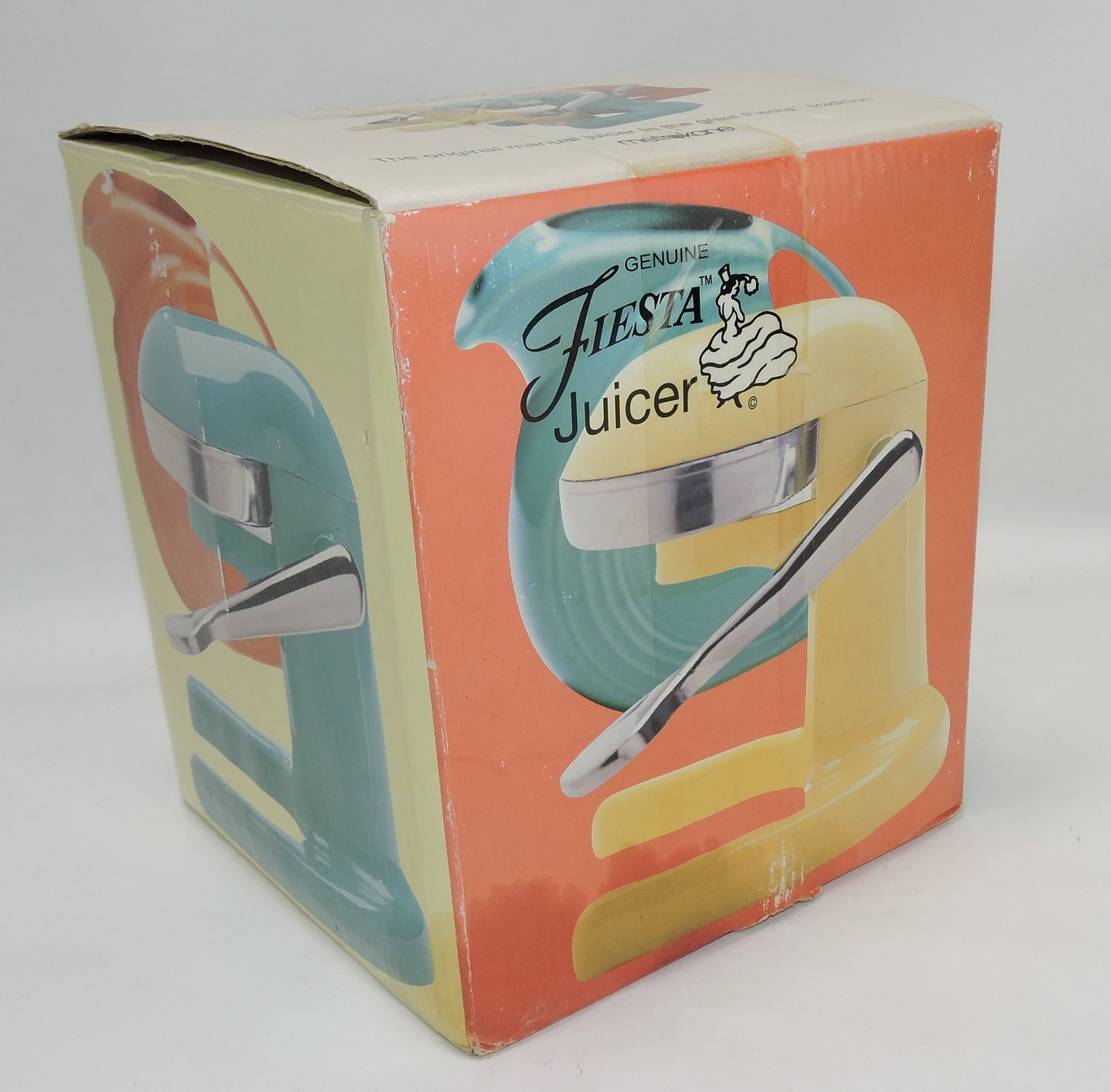 Fiesta Post 86 juicer, persimmon (1 of 1)