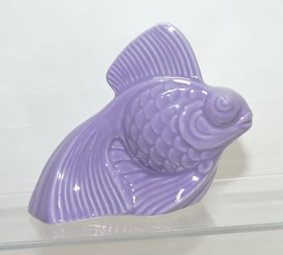 Fiesta Post 86 lilac fish