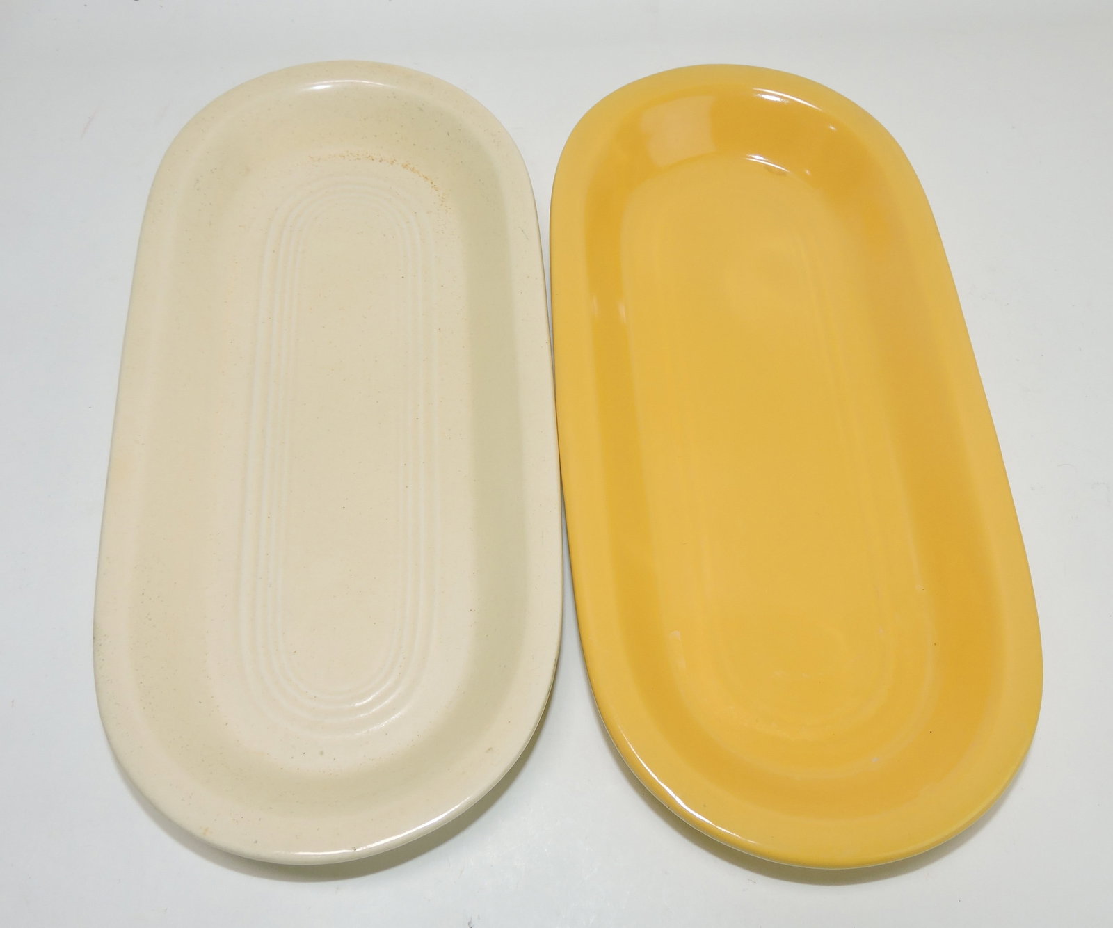 Fiesta utility tray group, 2 mixed (1 of 1)