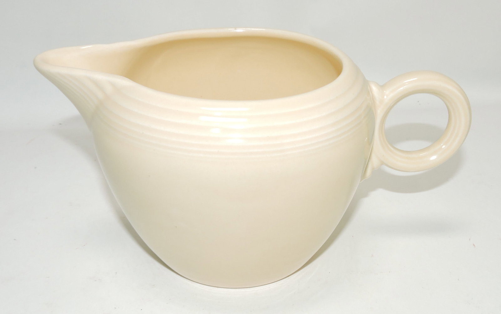 Fiesta two pint jug, ivory (1 of 1)