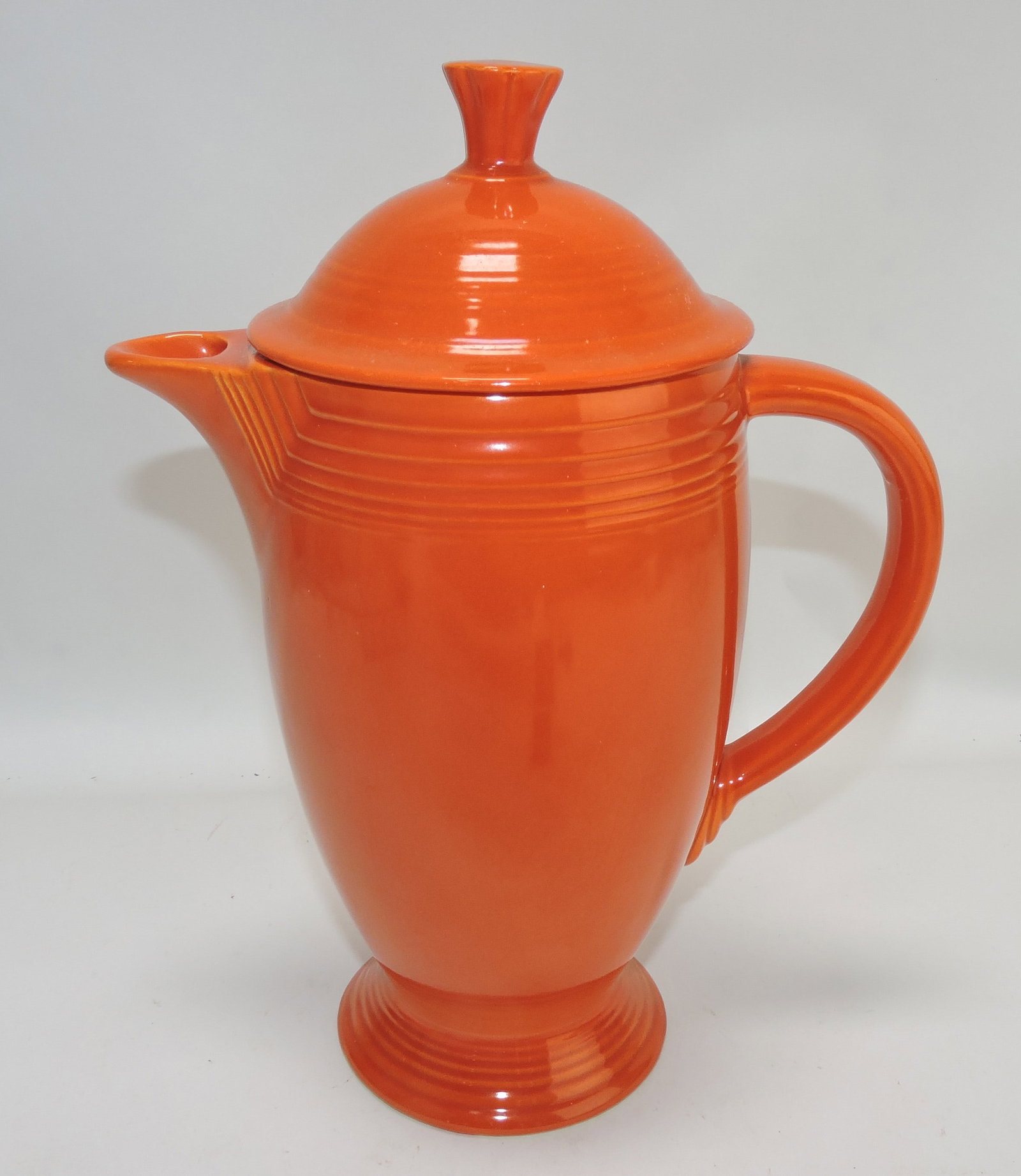 Fiesta coffee pot, red: .