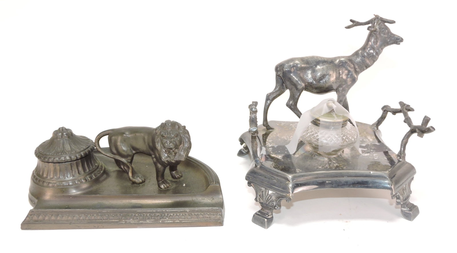 Lion and stag inkwells, damage to (1 of 1)