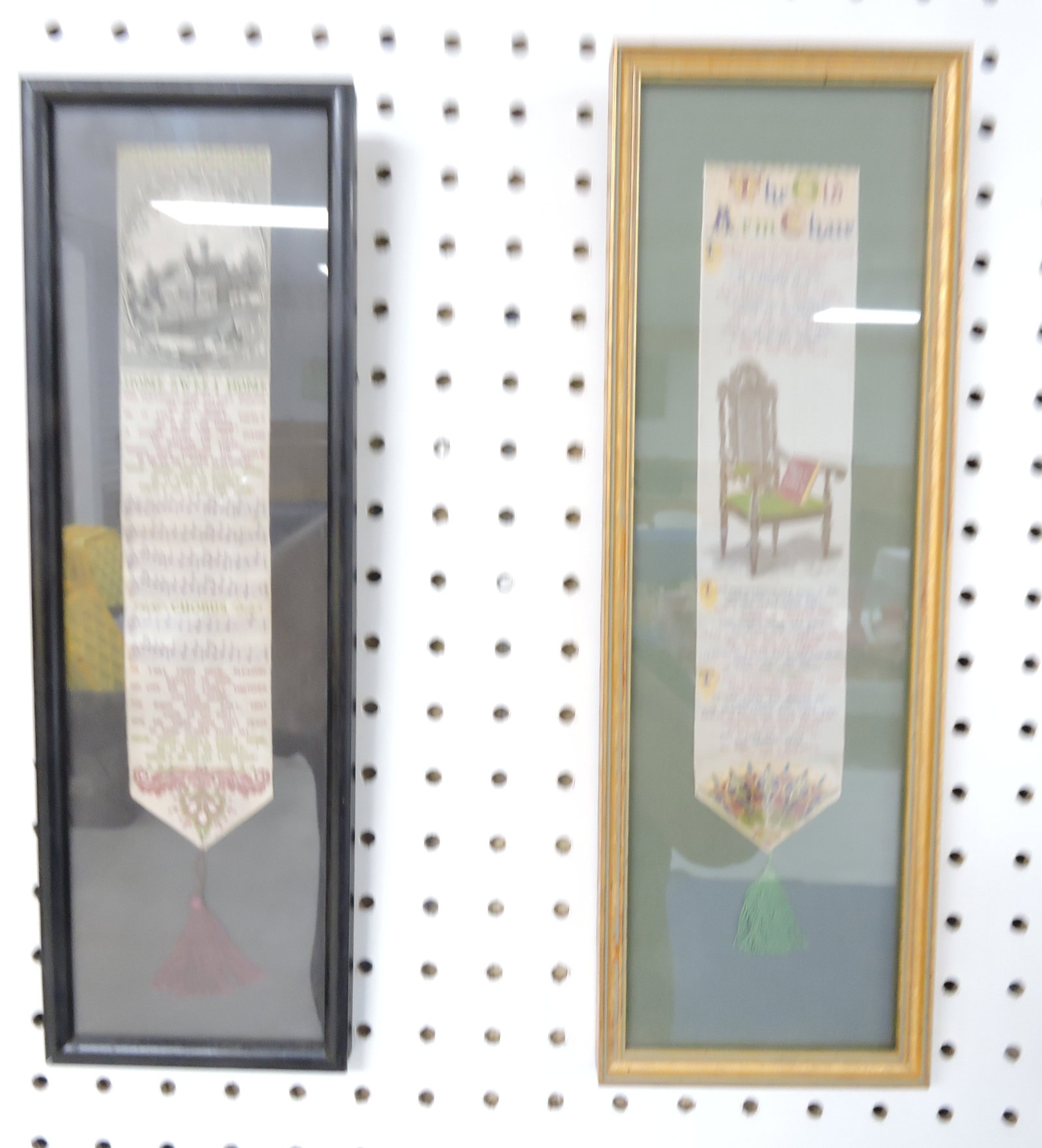 Lot of 2 framed silk bookmarks, (1 of 1)