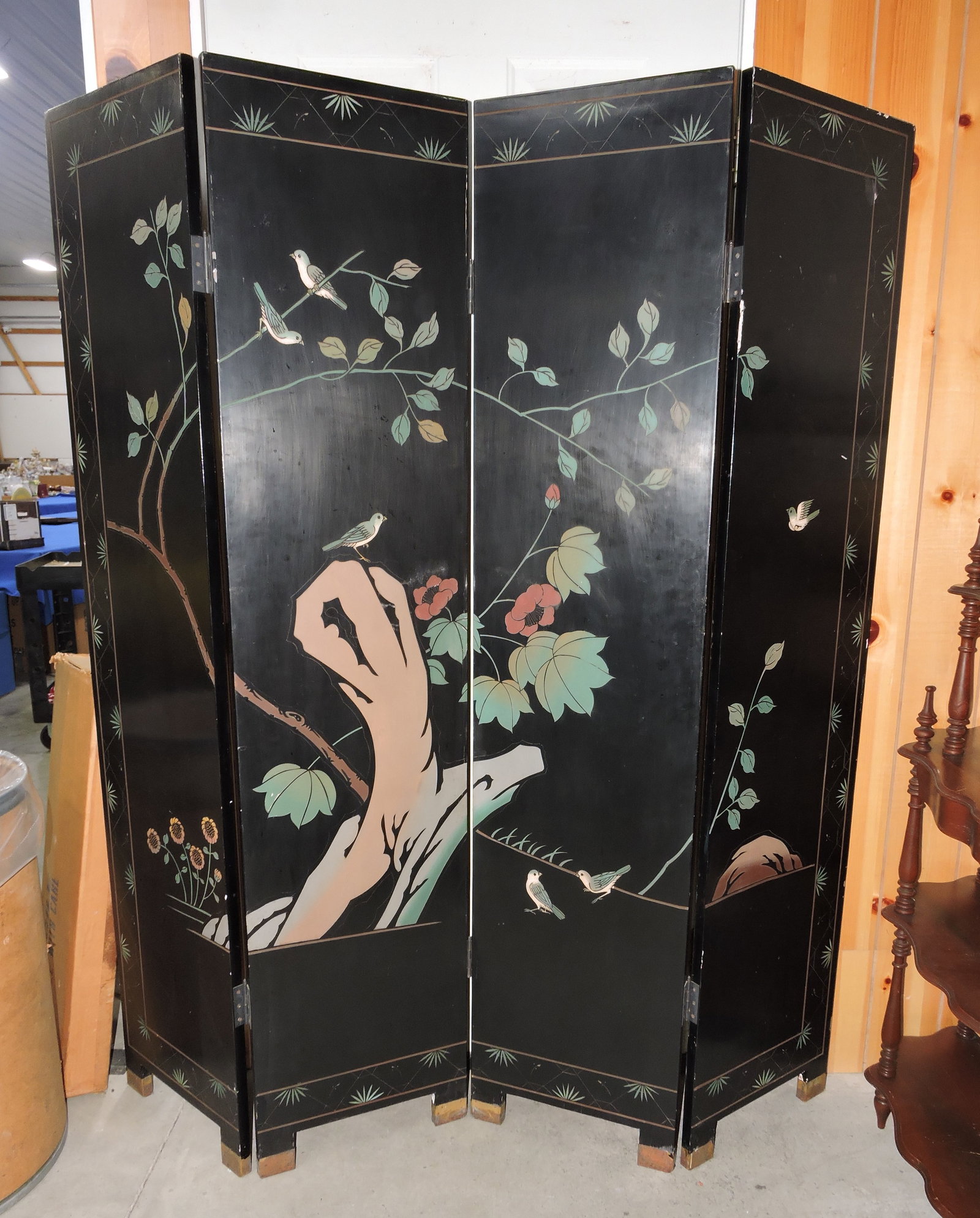 Oriental black lacquer decorated dressing (1 of 2)