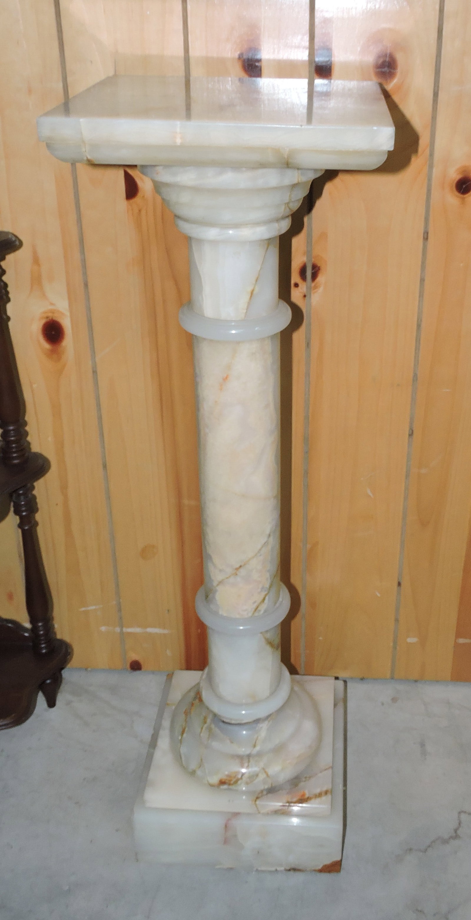 Onyx fern pedestal, 34"h, 12"w (1 of 1)
