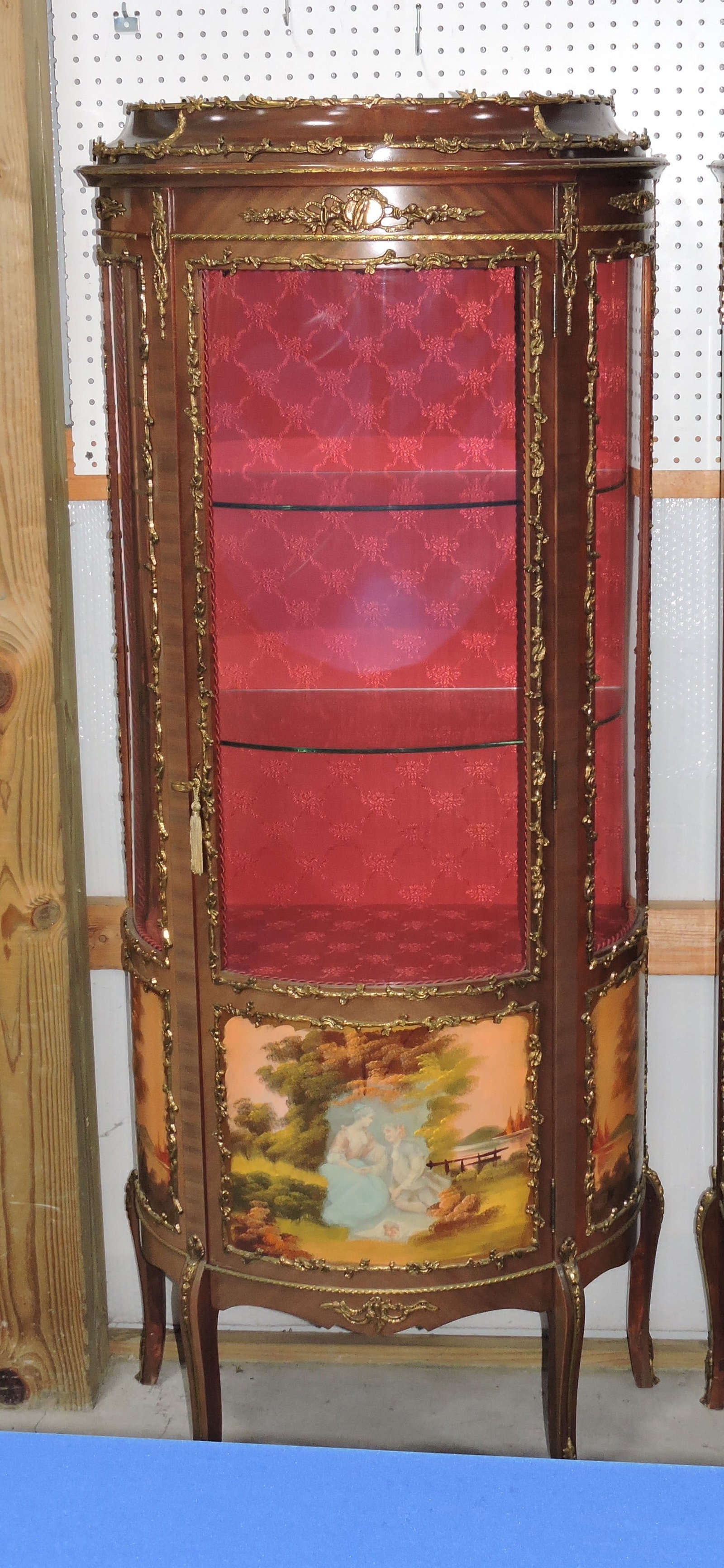 Vernie Martin style curio cabinet, (1 of 1)