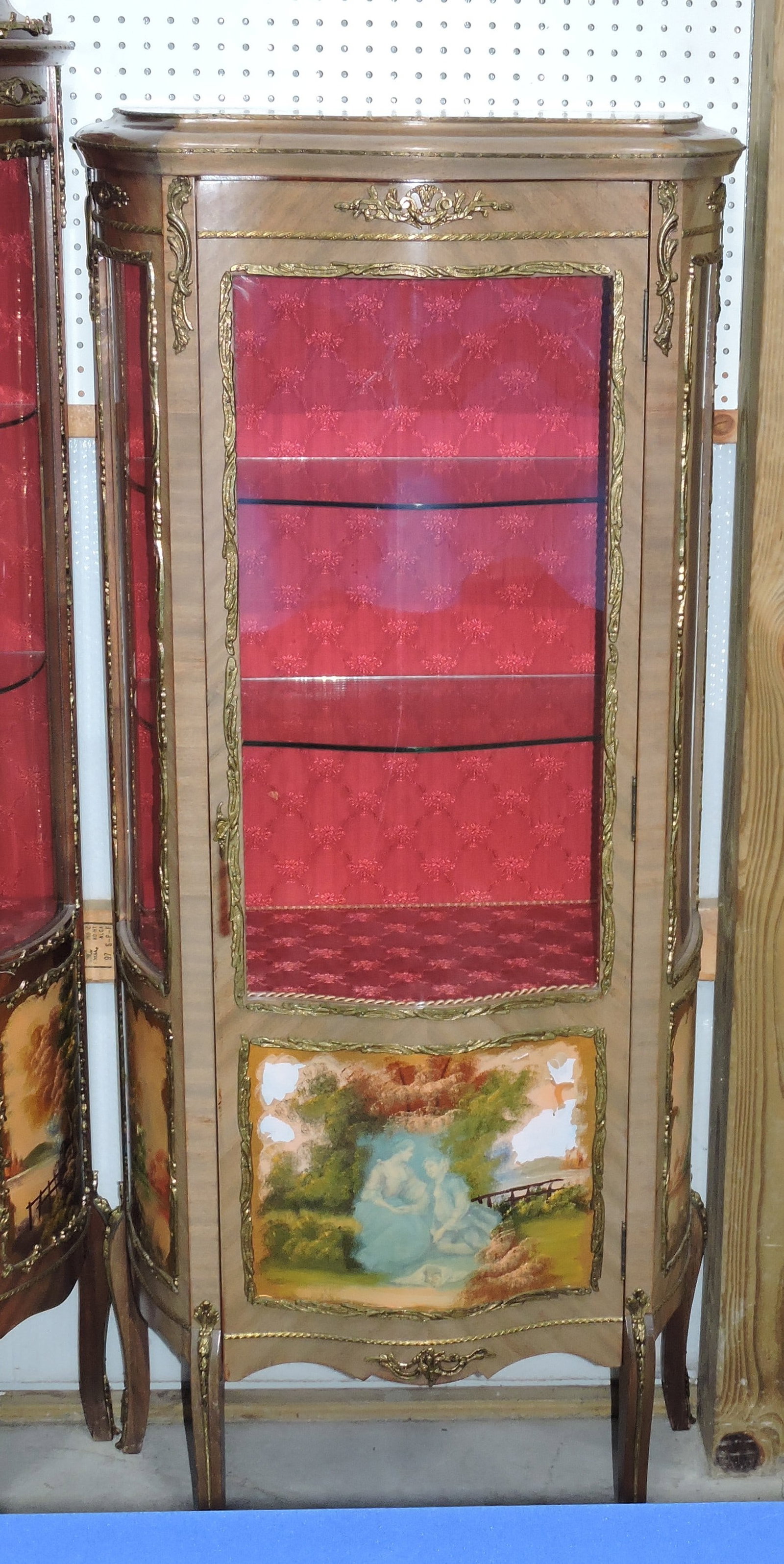 Vernie Martin style curio cabinet, (1 of 1)