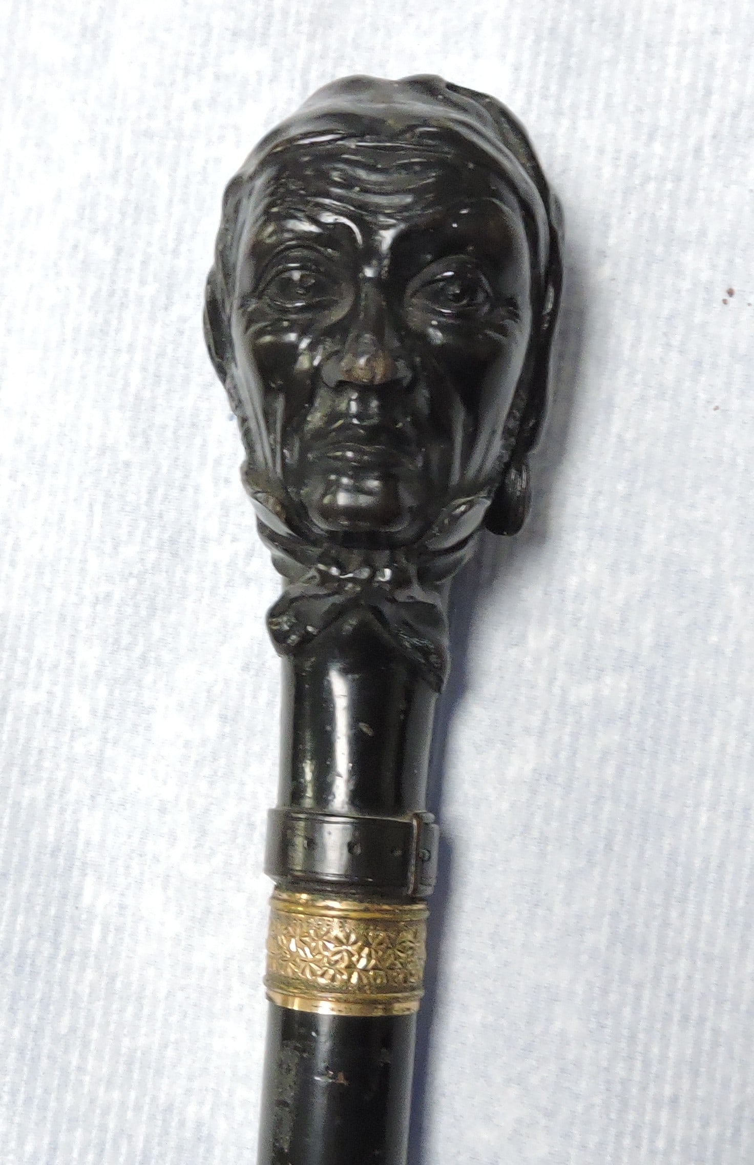 Walking stick/cane, with carved head of (1 of 2)