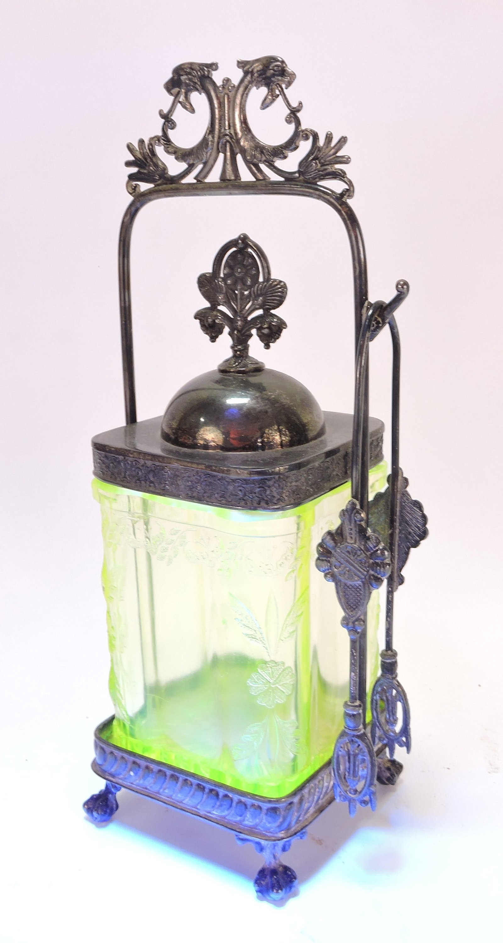 Vaseline uranium glass pickle castor, (1 of 1)