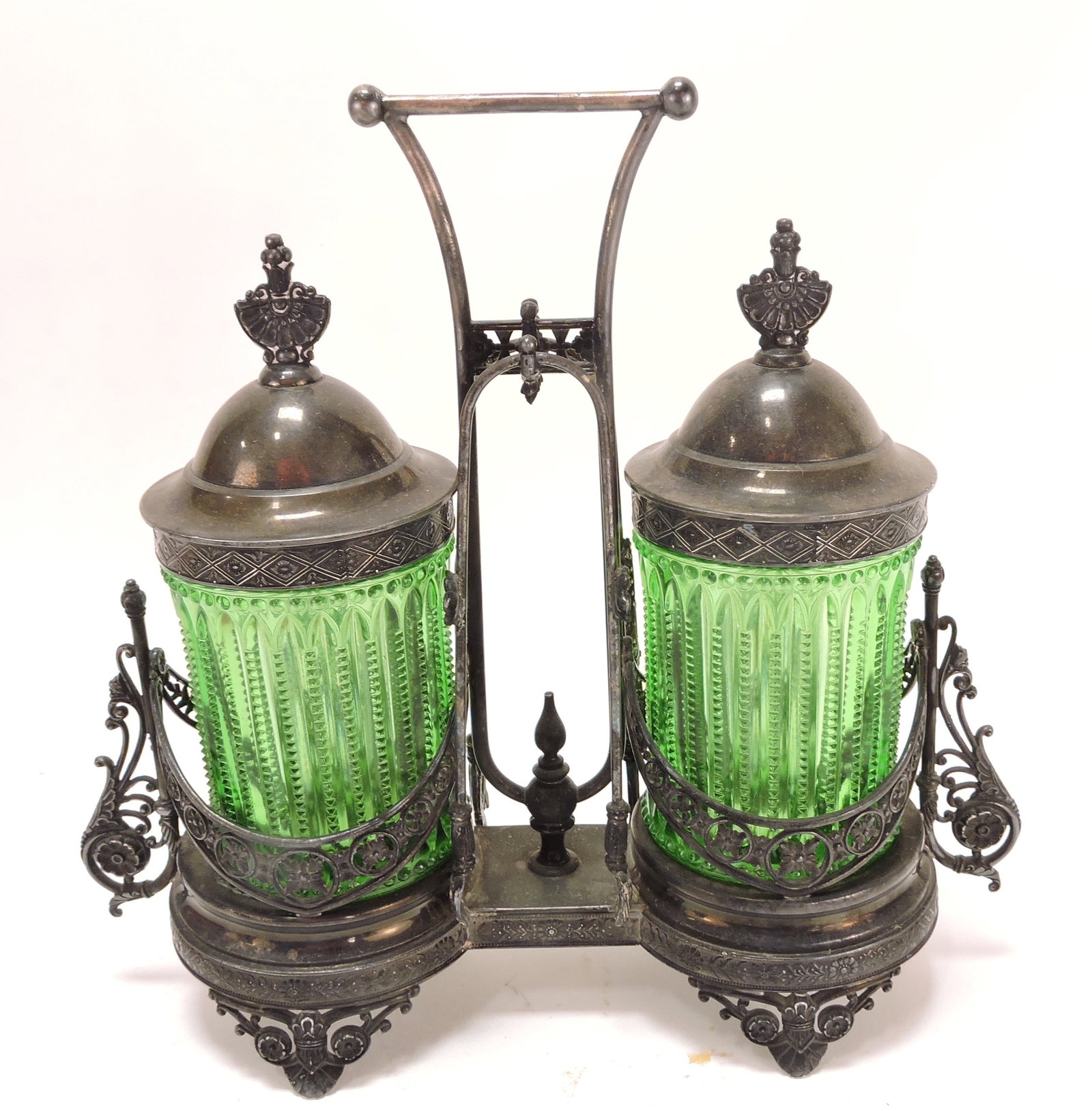 Emerald green double pickle castor, (1 of 1)