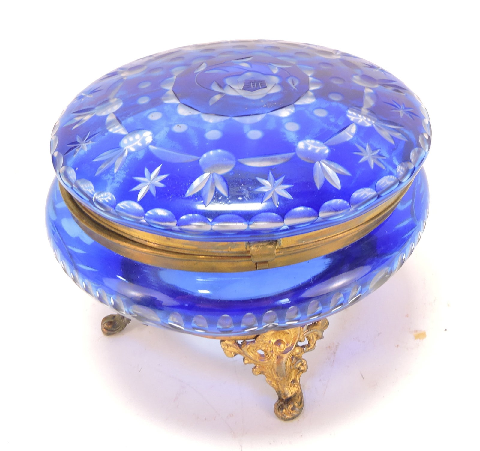 Sapphire blue cut to clear large dresser: box, 5"h, 7"d