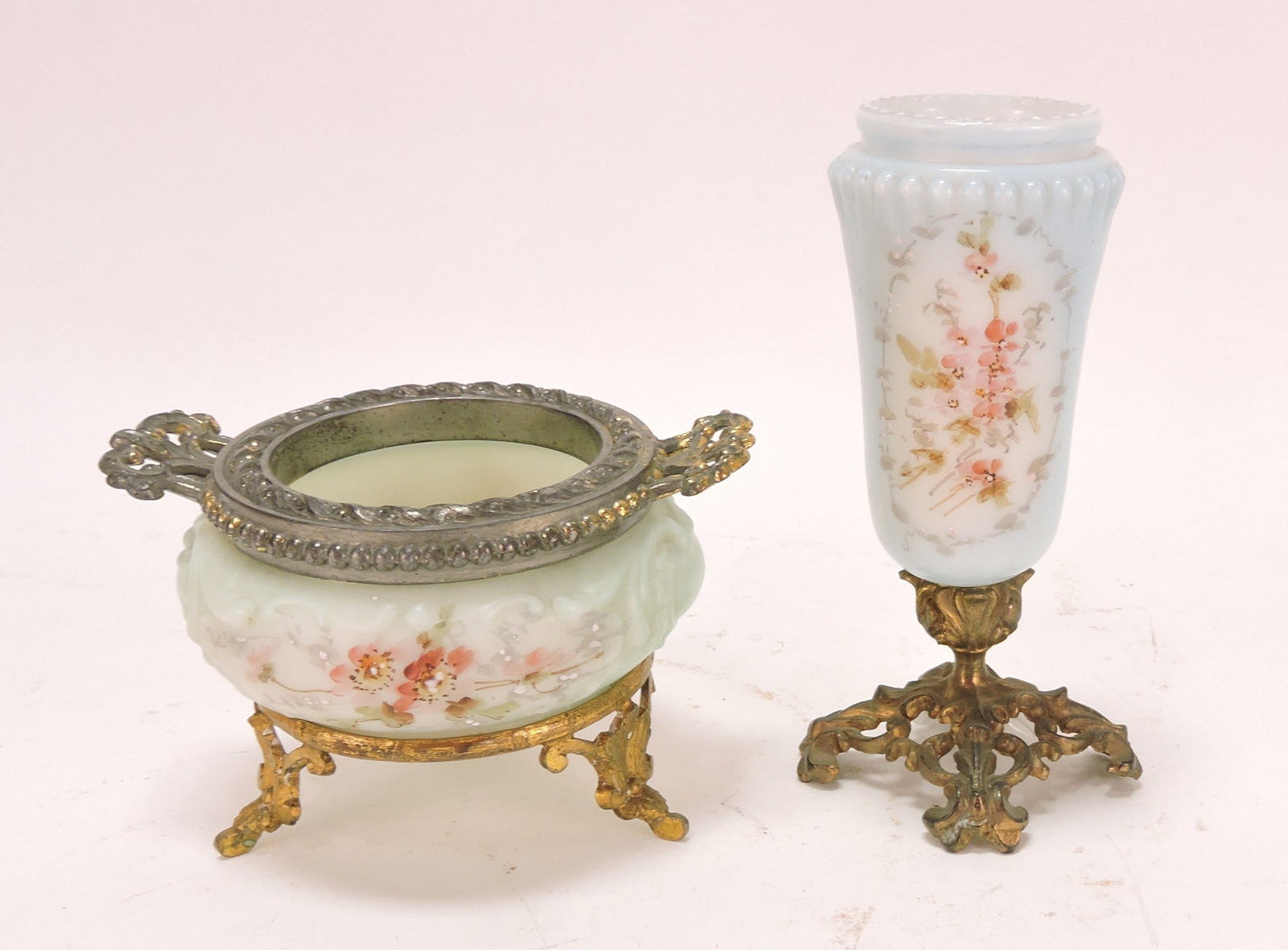 Wavecrest master salt and 5" posey vase (1 of 1)