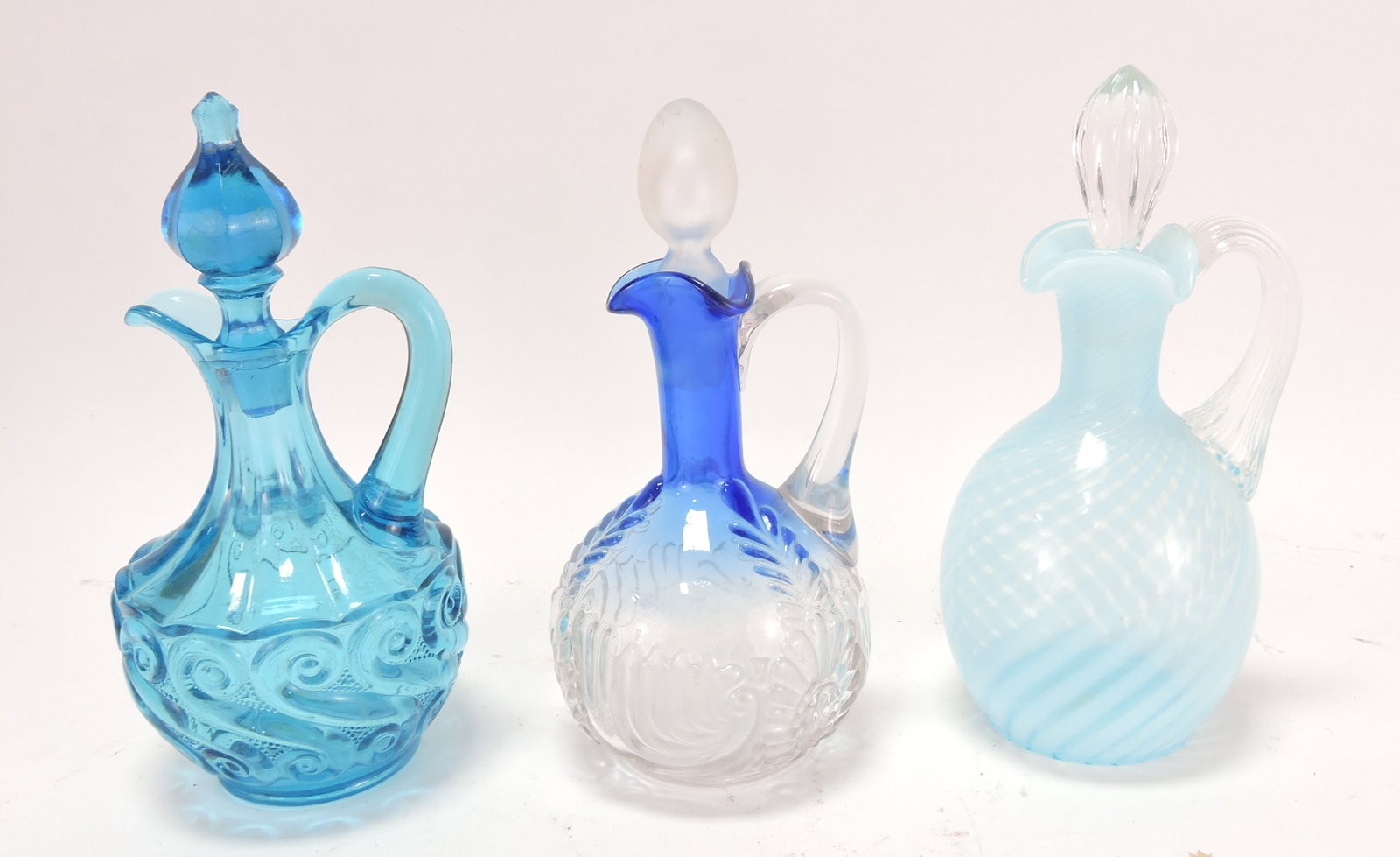 Lot of 3 cruets, 7": .