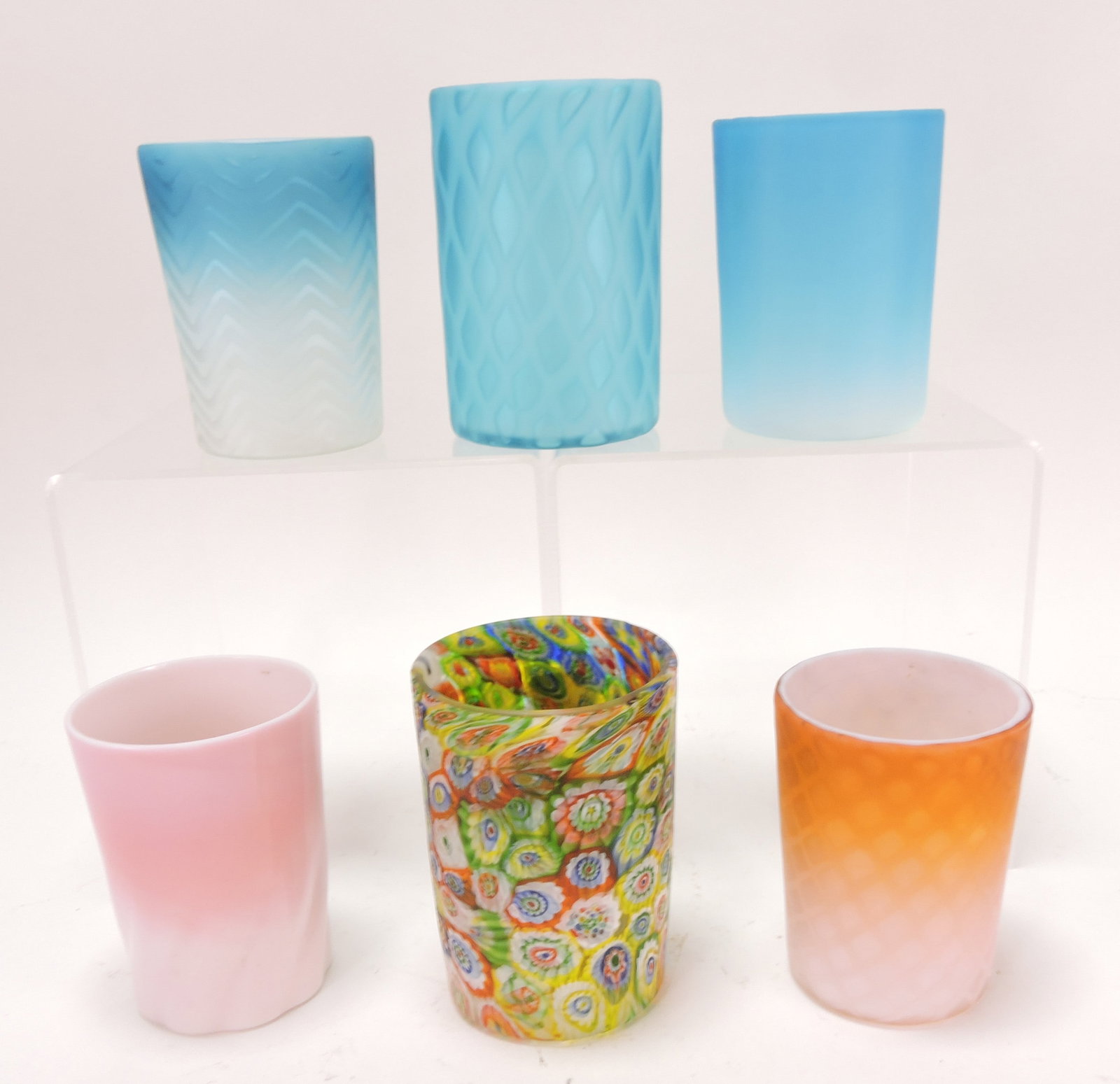 Lot of 6 tumblers: .