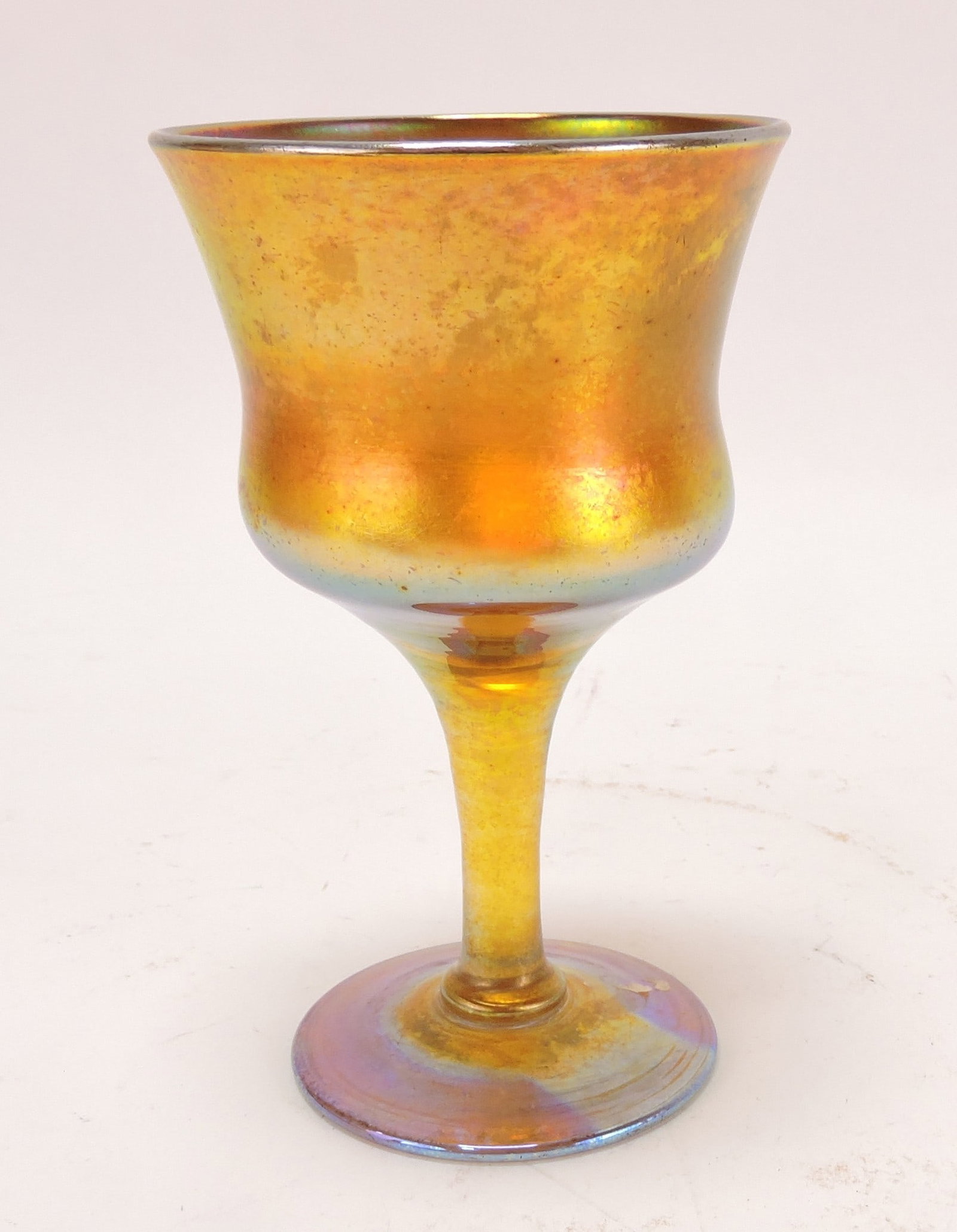 Tiffany gold iridescent 5" goblet, signed: LCT