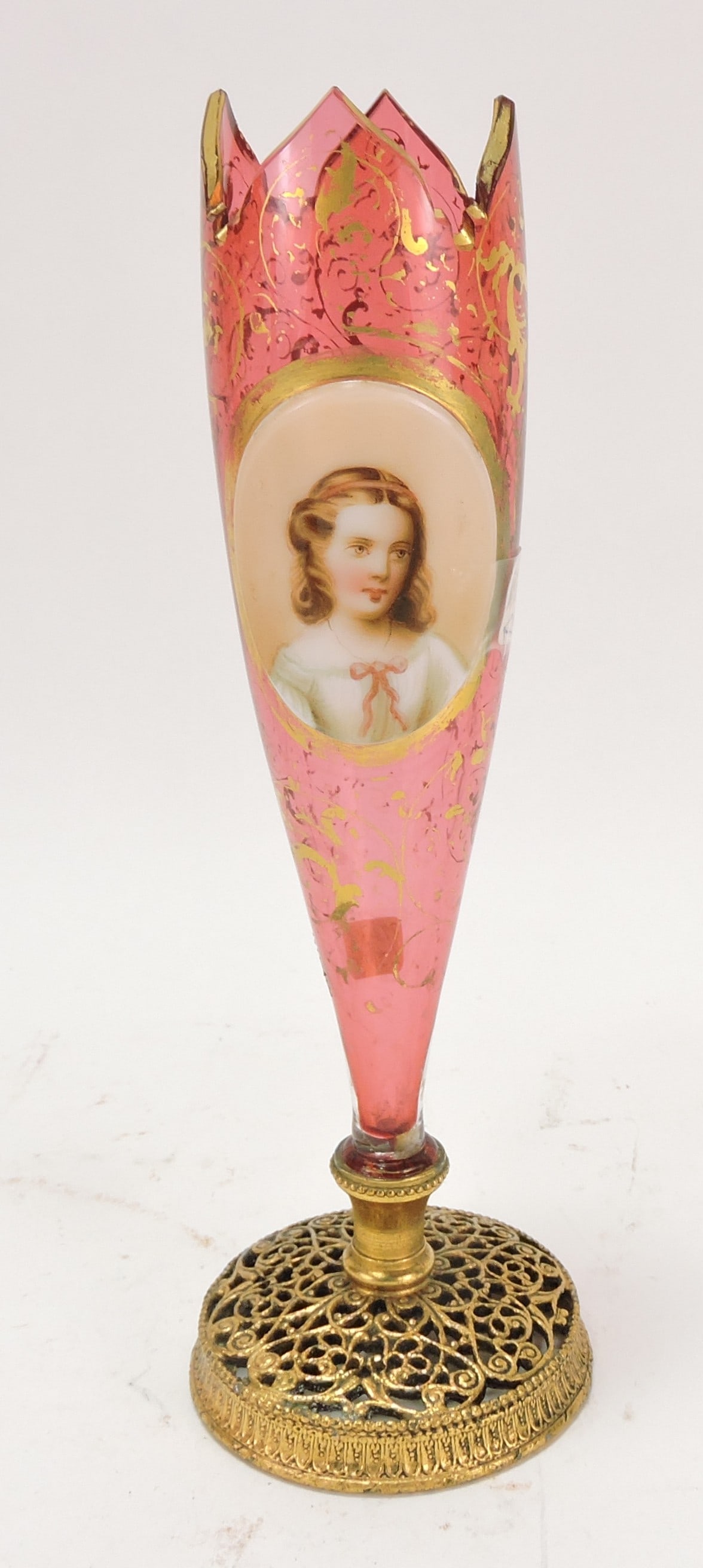 Moser cranberry 8 1/4" portrait vase (1 of 3)