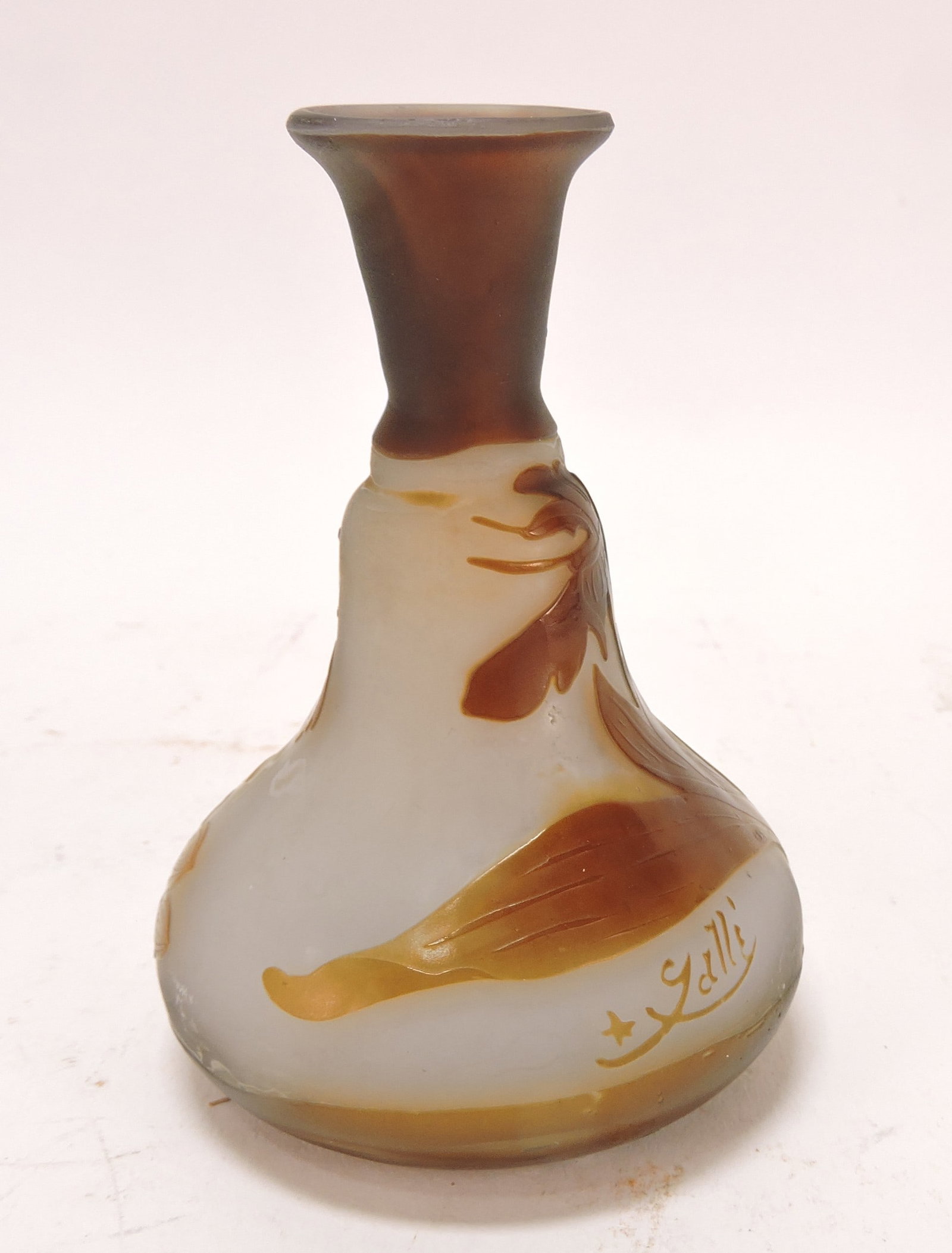 Galle French cameo art glass vase, - 2