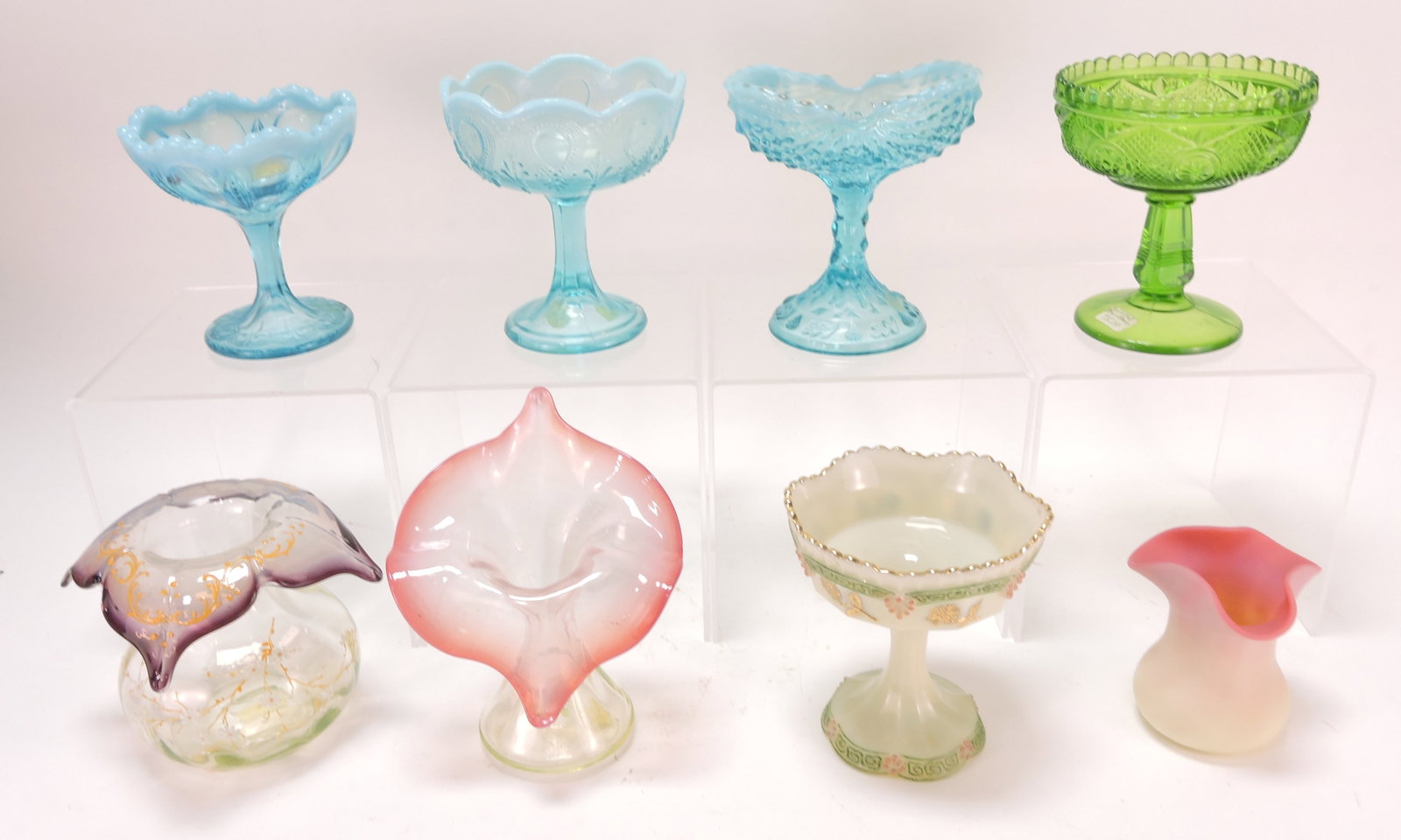 Lot of 8 assorted glass items (1 of 1)