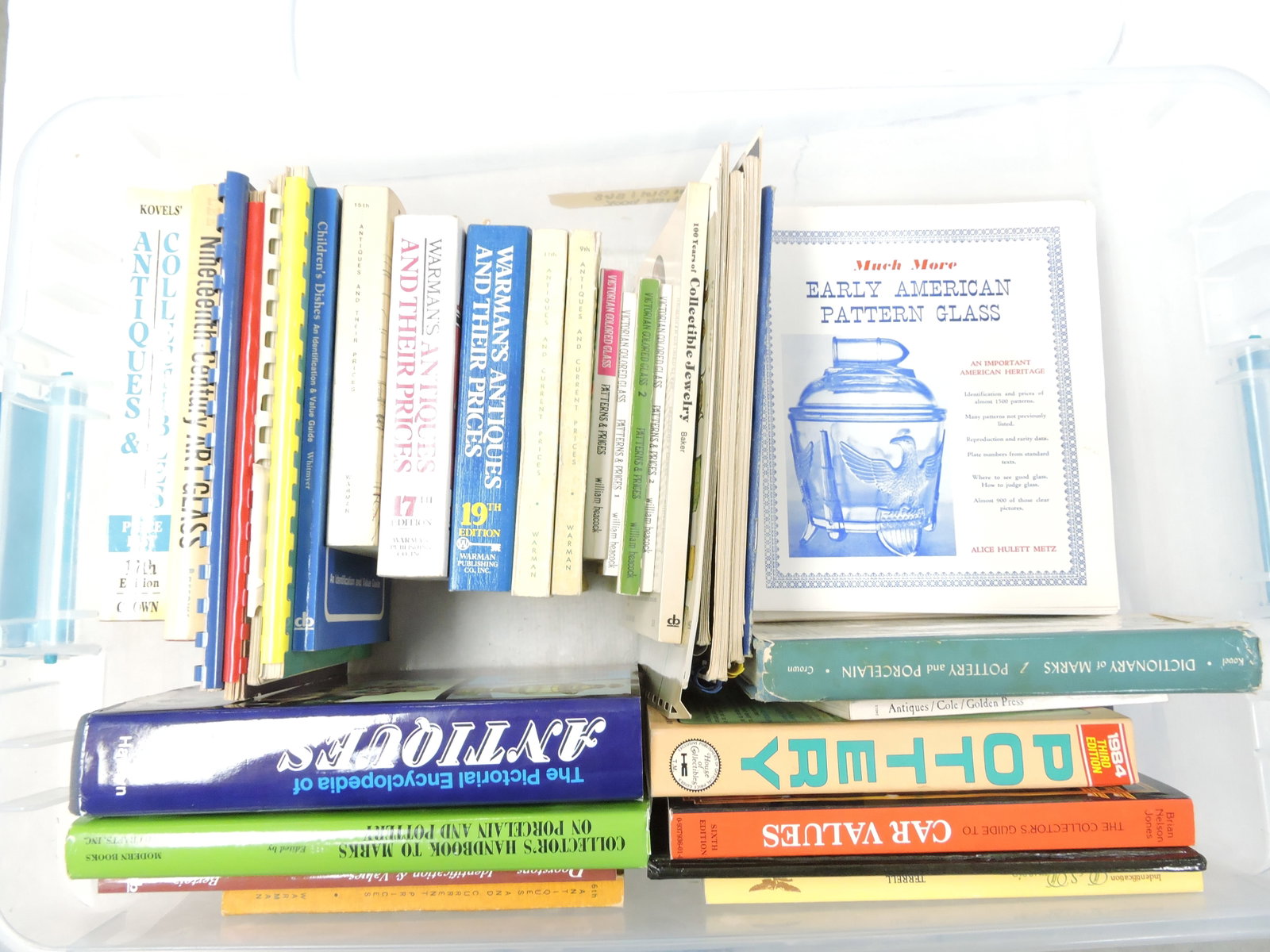 Lot of antique reference books (1 of 1)