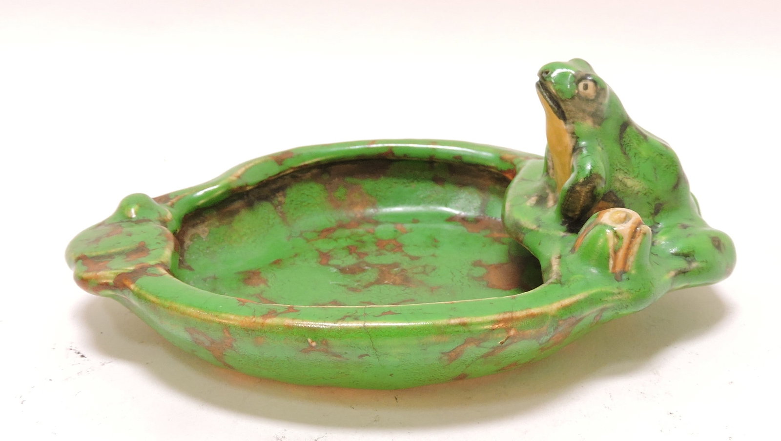Weller Pottery 'Coppertone' frog ashtray, (1 of 1)