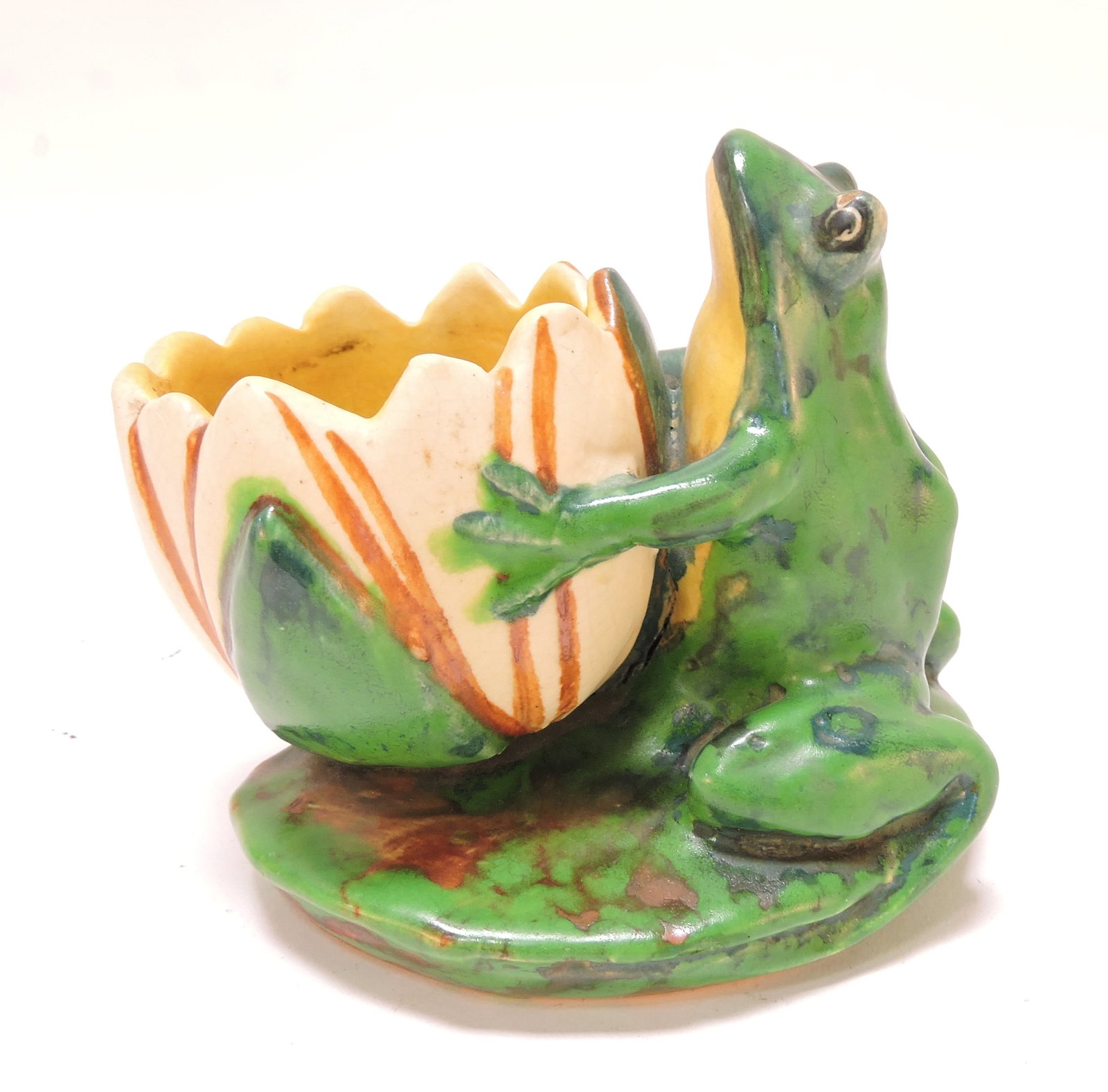 Weller Pottery 'Coppertone' frog, 4": .