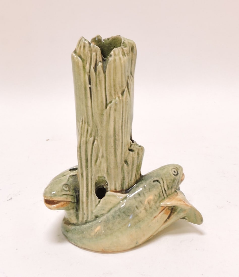 Weller Pottery fish flower frog, 5": .