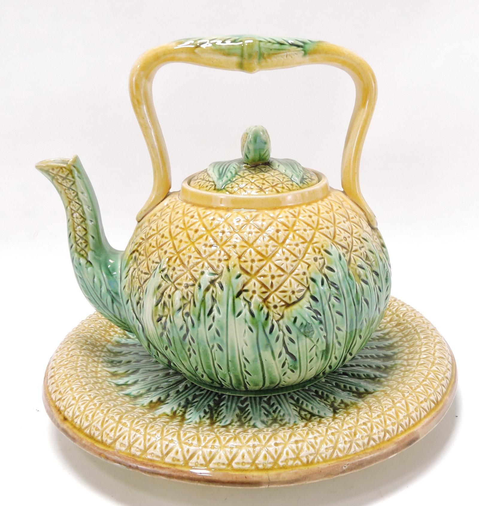 Majolica pineapple tea kettle and tray, (1 of 2)