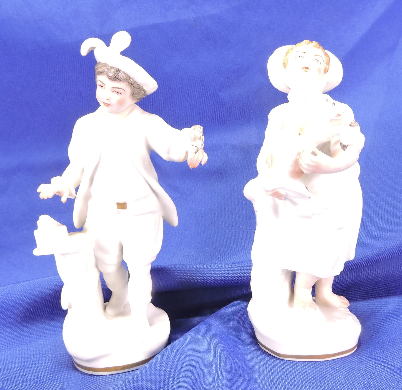 Porcelaines de Paris pair of porcelain (1 of 2)