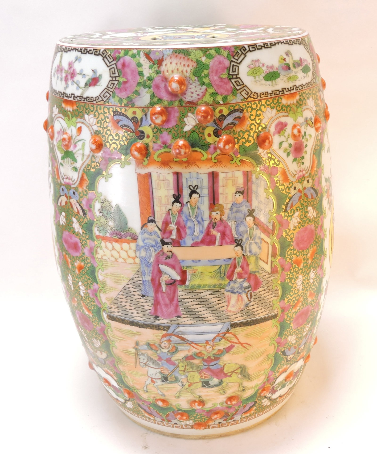 Chinese Export Famile Rose porcelain: garden seat, 19 1/2"