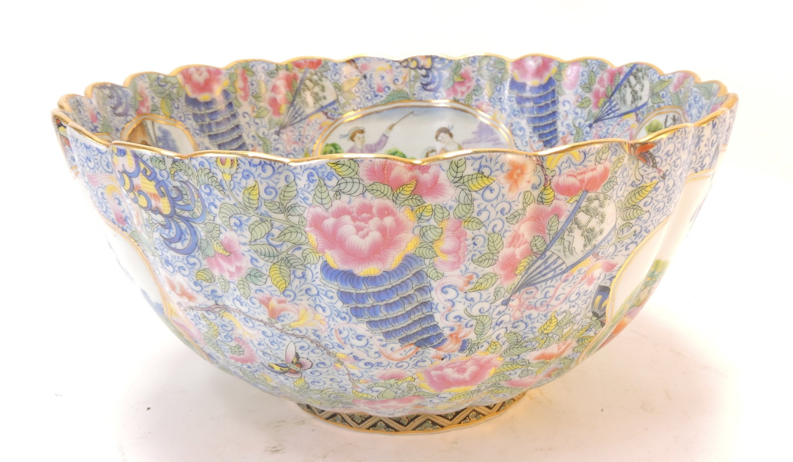 Chinese Export Famile Rose porcelain: center bowl, 6"h, 11 1/2"d