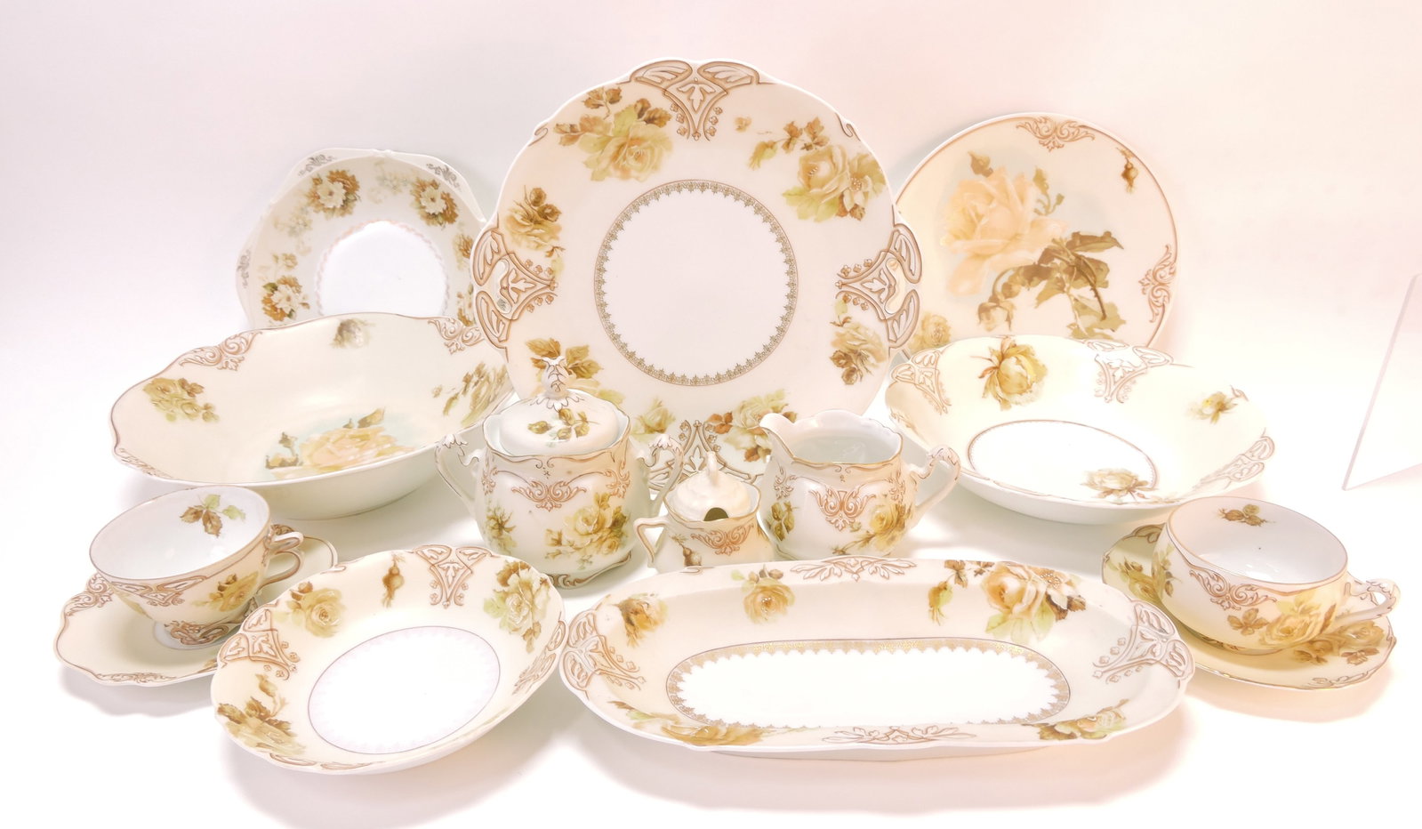 Silesia 'Old Ivy' lot of 12 assorted (1 of 1)