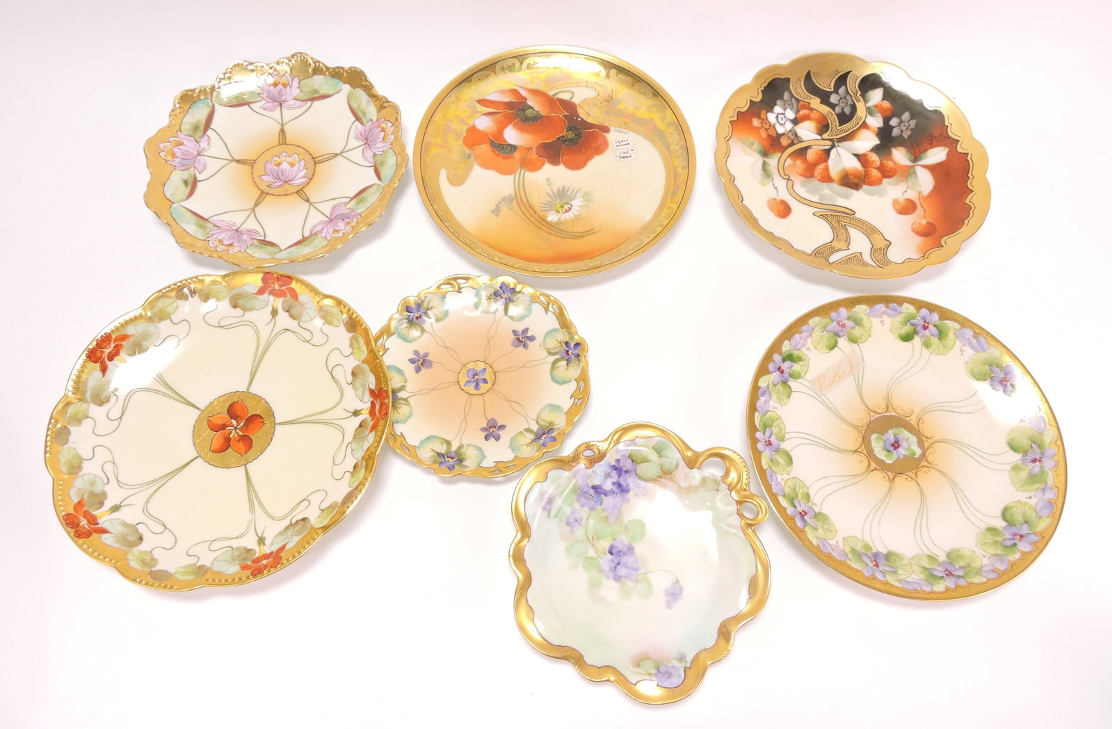 Pickard lot of 7 plates/trays, 6" to 9": .