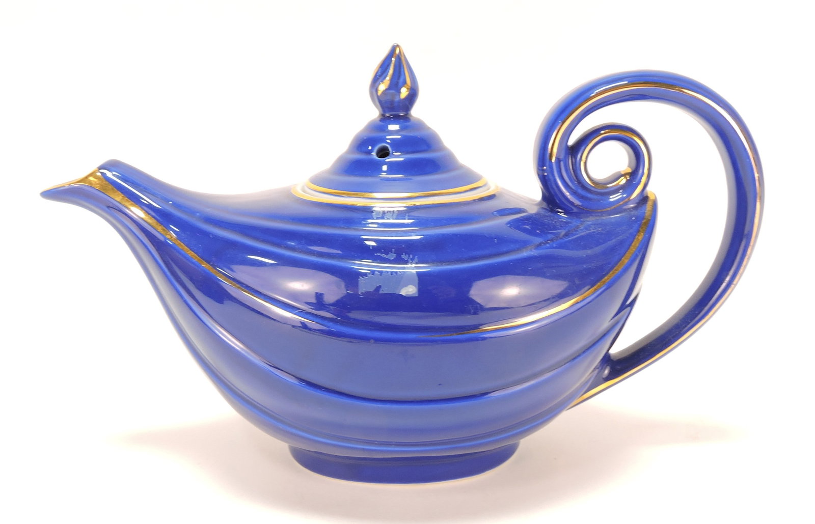 Hall China cobalt Aladdin teapot: .