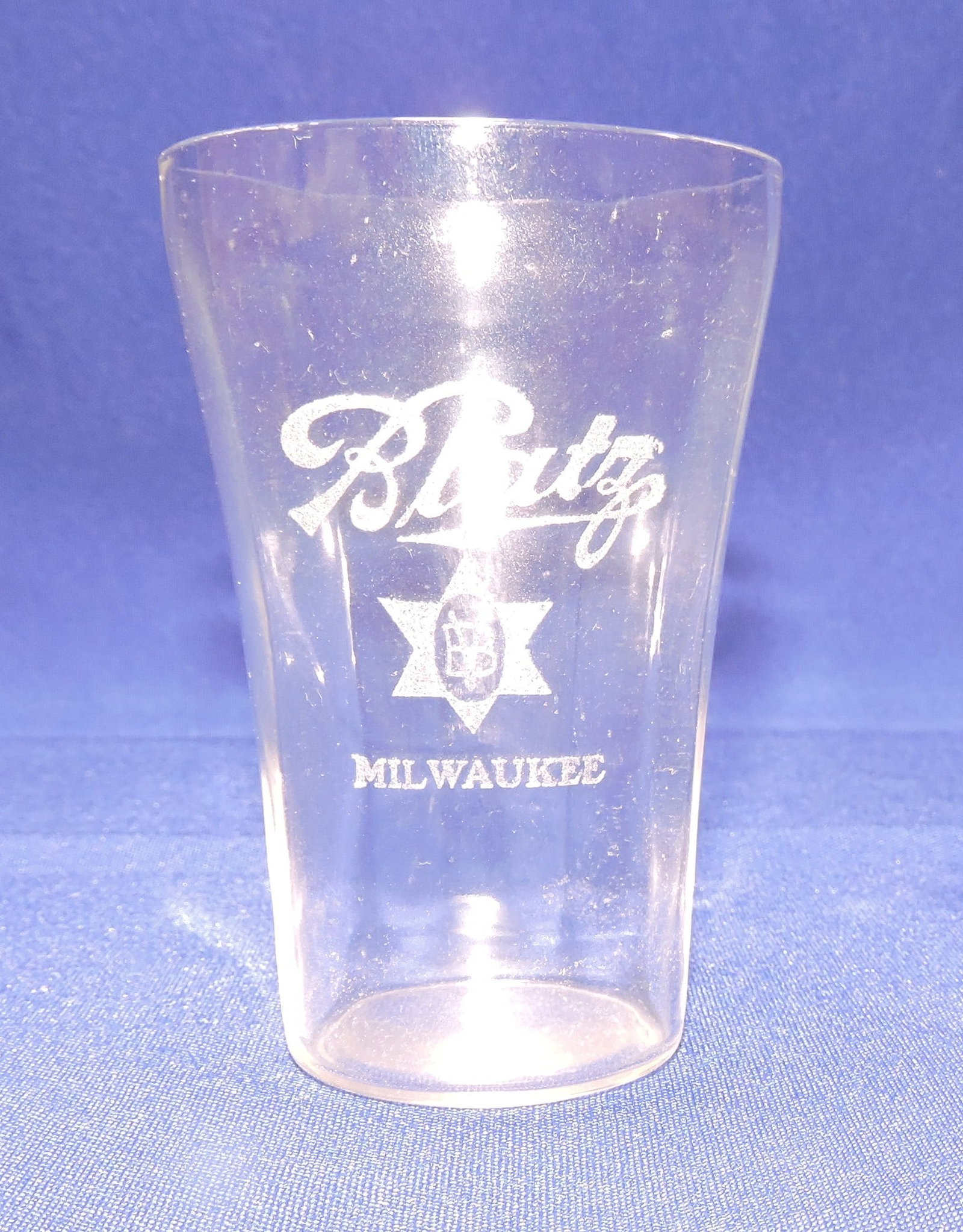 Pre-Prohibition etched beer glass, (1 of 1)