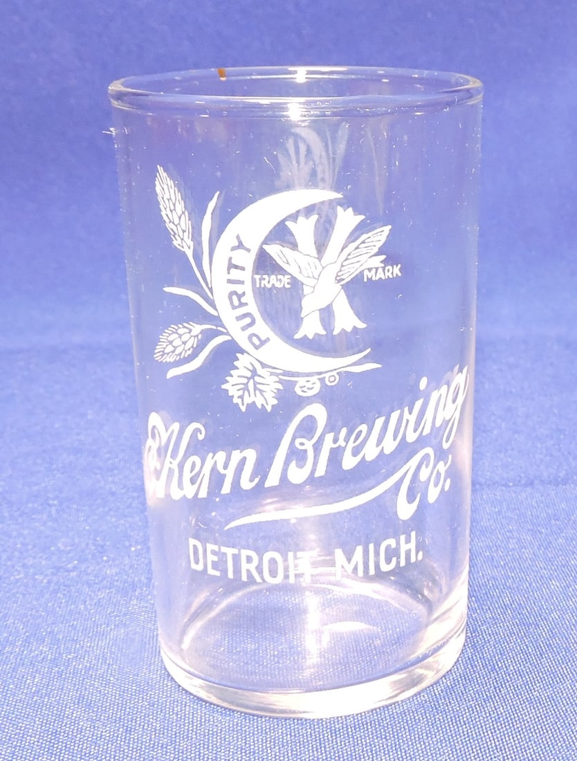 Pre-Prohibition etched beer glass, (1 of 1)