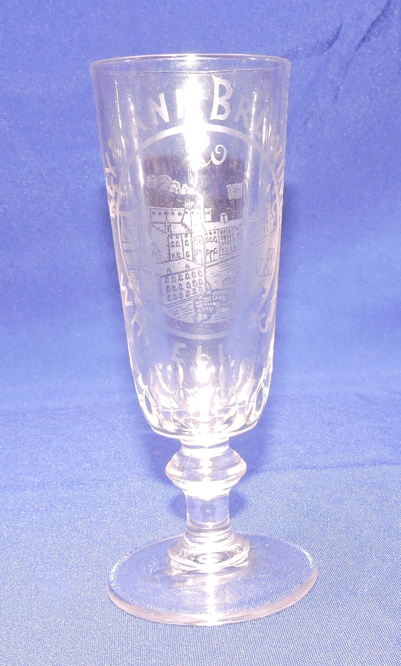 Pre-Prohibition etched beer glass, (1 of 1)