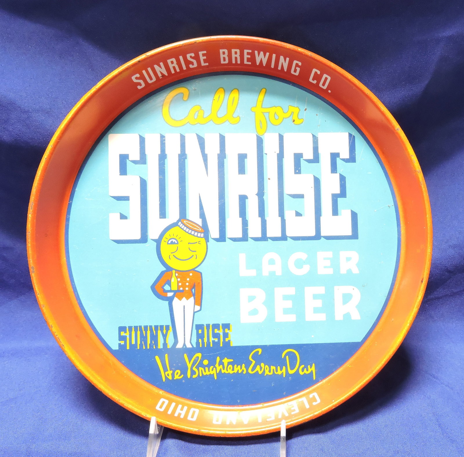 Sunrise Lager Beer tray, Cleveland (1 of 2)