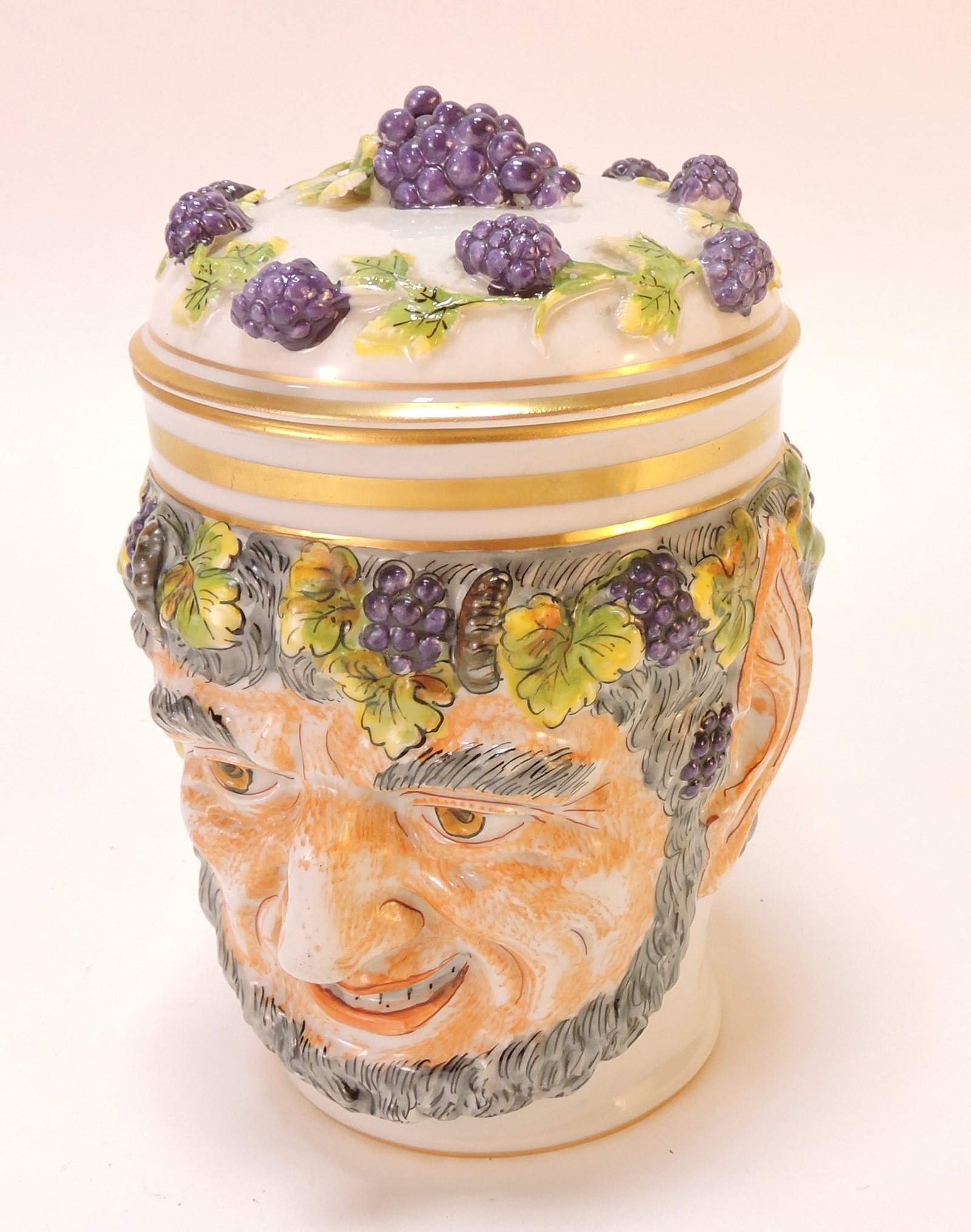 Capodimonte 5" lidded mug: .