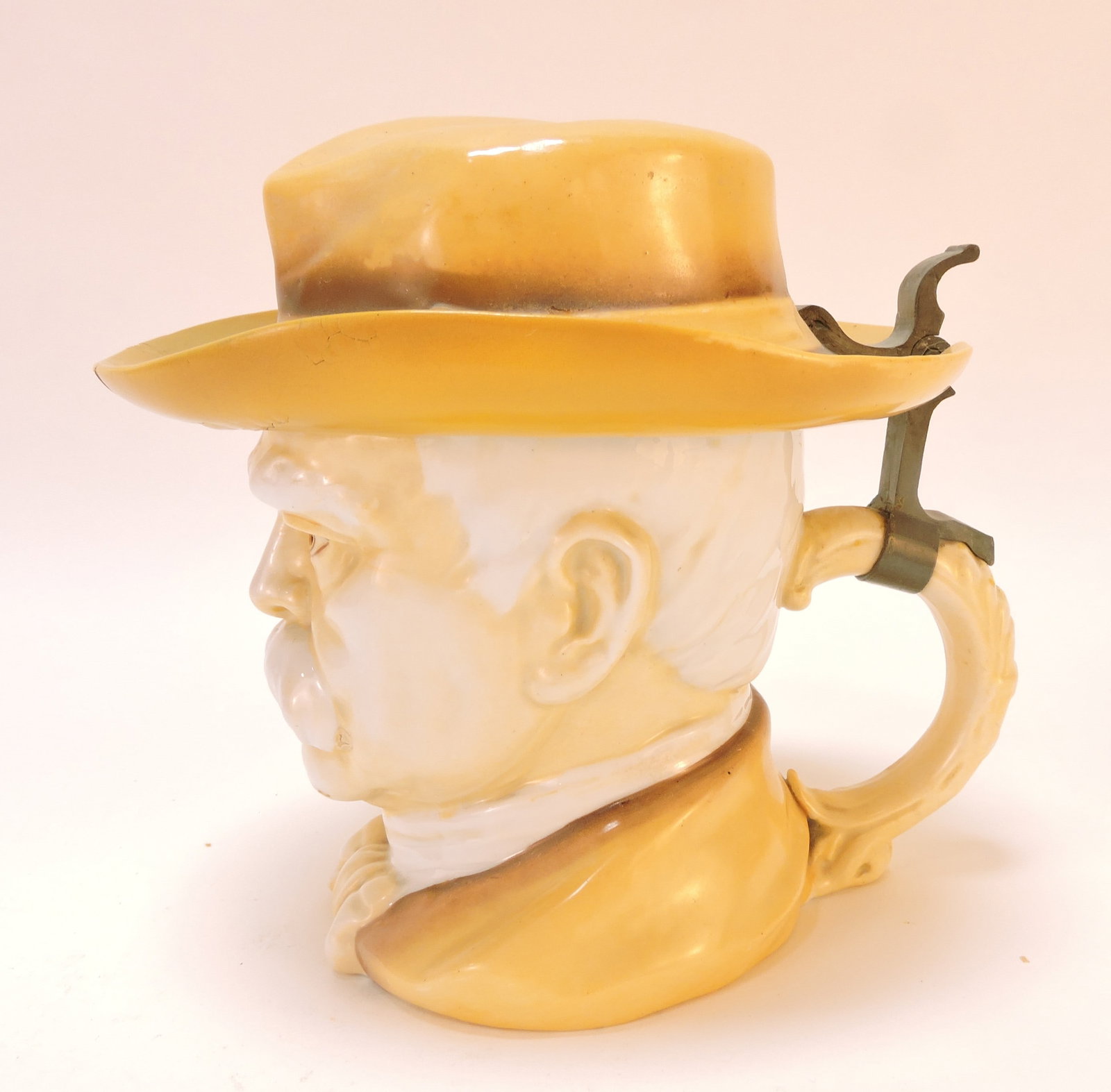 German Musterschutz porcelain - 2
