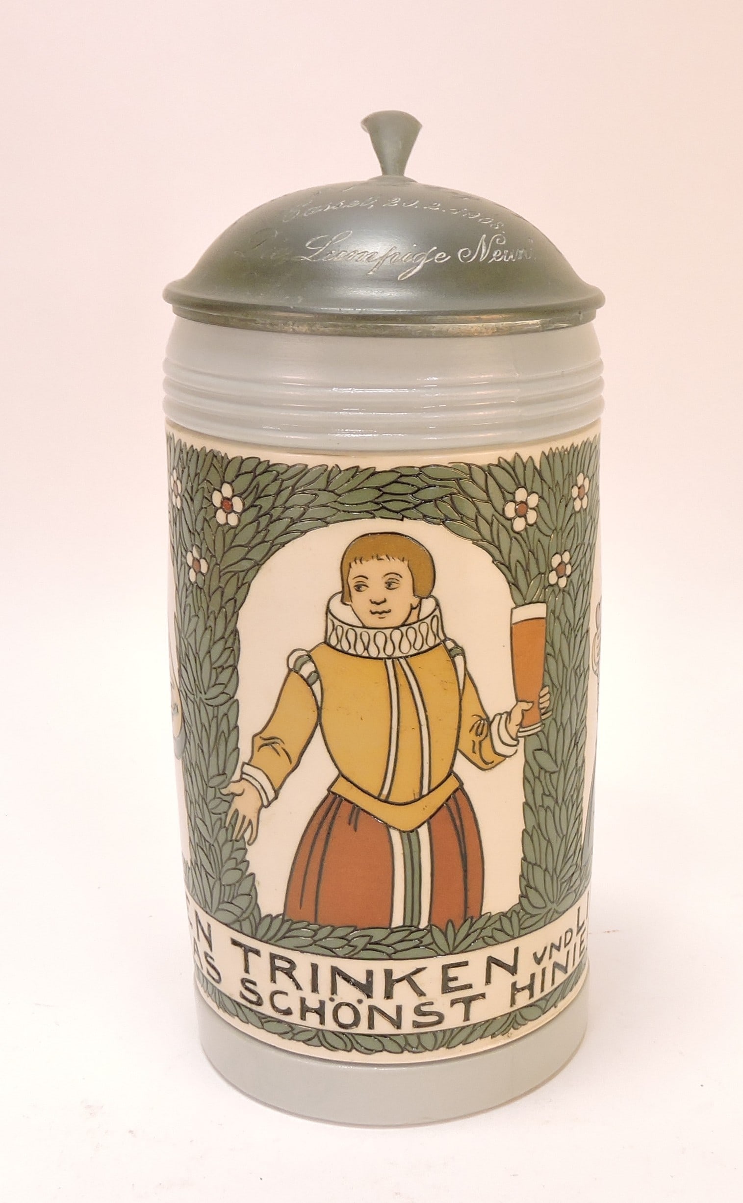 Mettlach stein #3000, 1/2L, 7 1/2": .