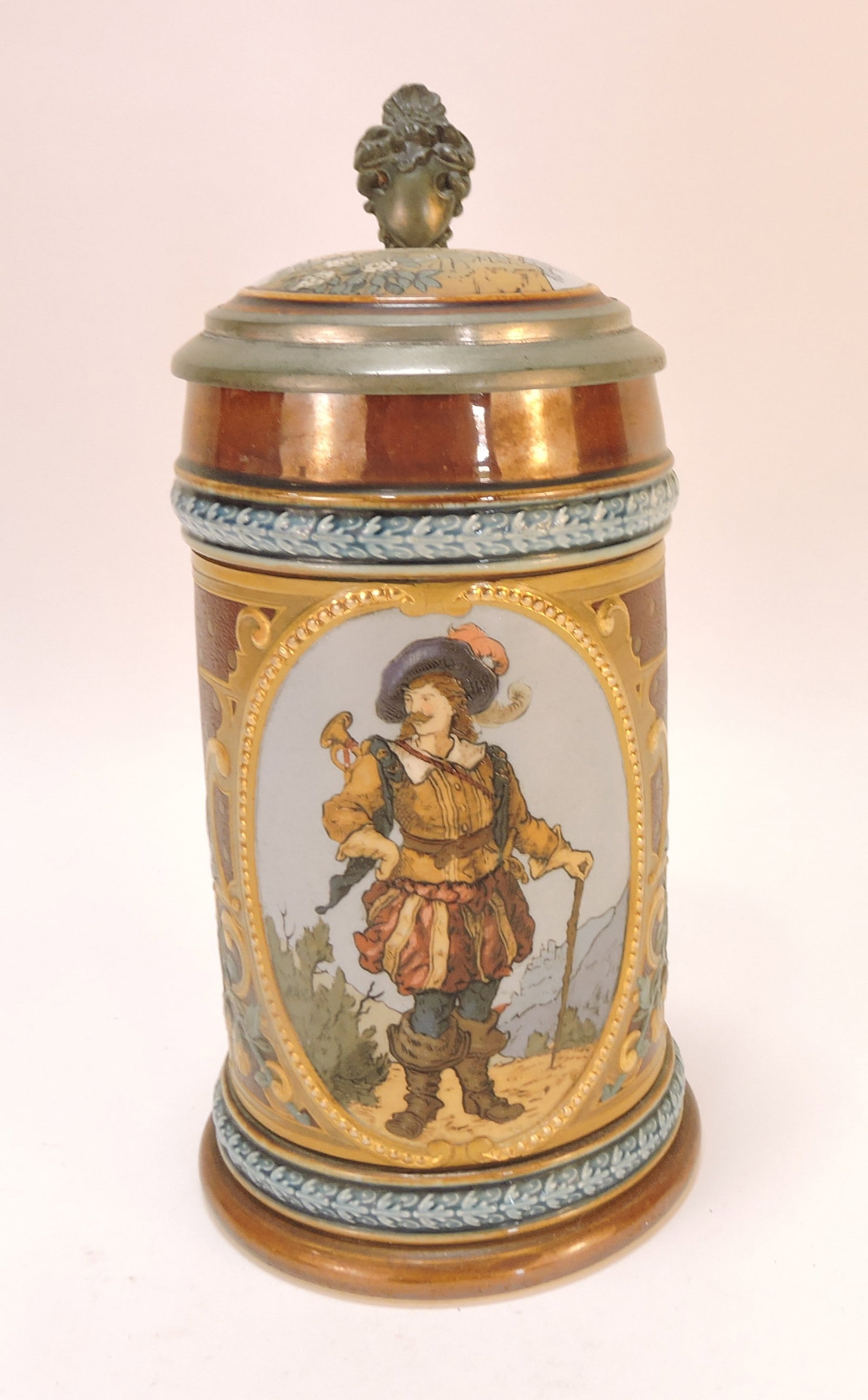 Mettlach stein #1998, 1/2L, 9": .