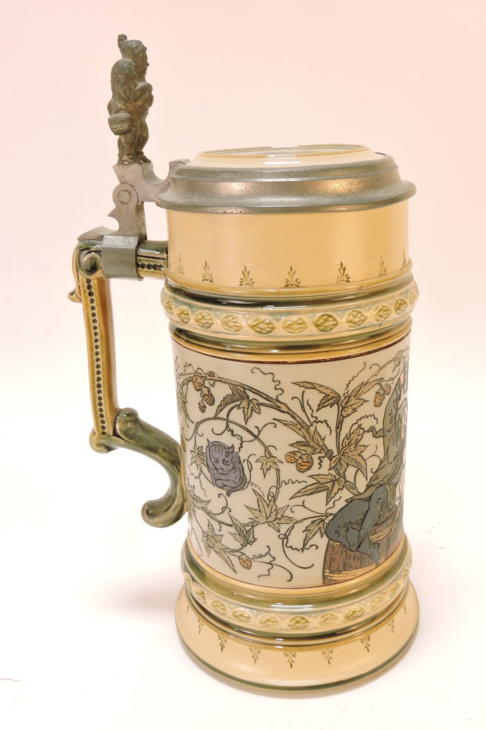 Mettlach stein #1053, 1L, 10" - 3