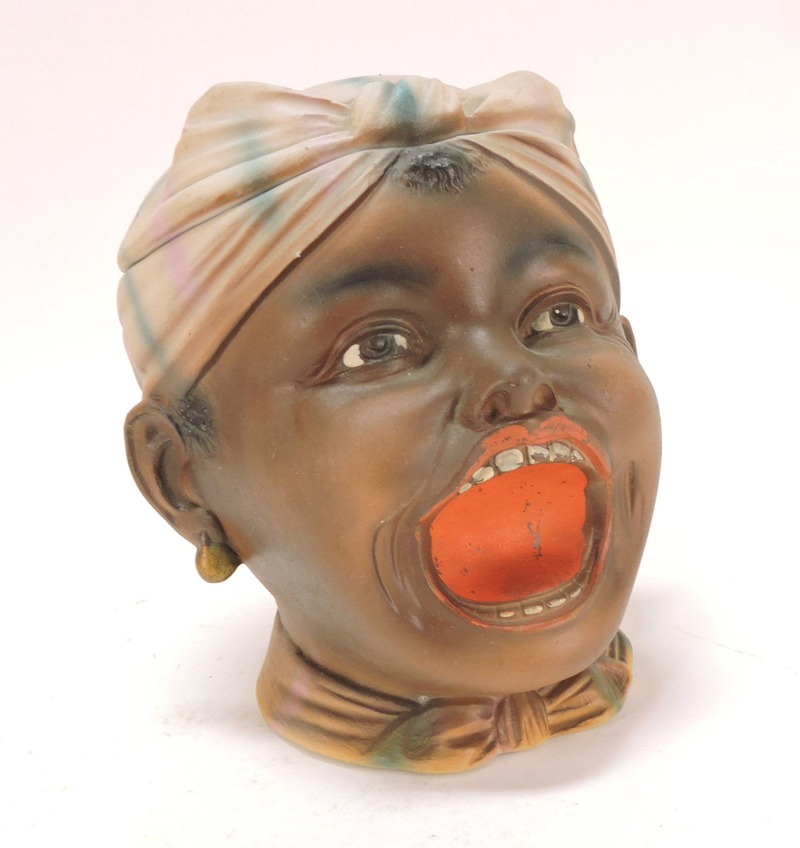 Black Americana bisque humidor (1 of 1)