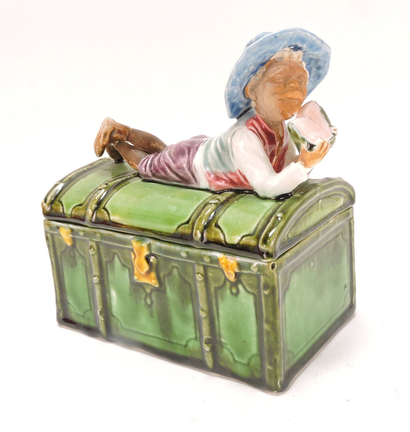 Black Americana majolica humidor (1 of 1)