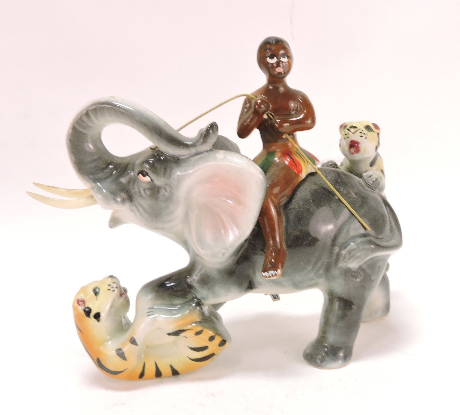 Black Americana glazed ceramic (1 of 1)