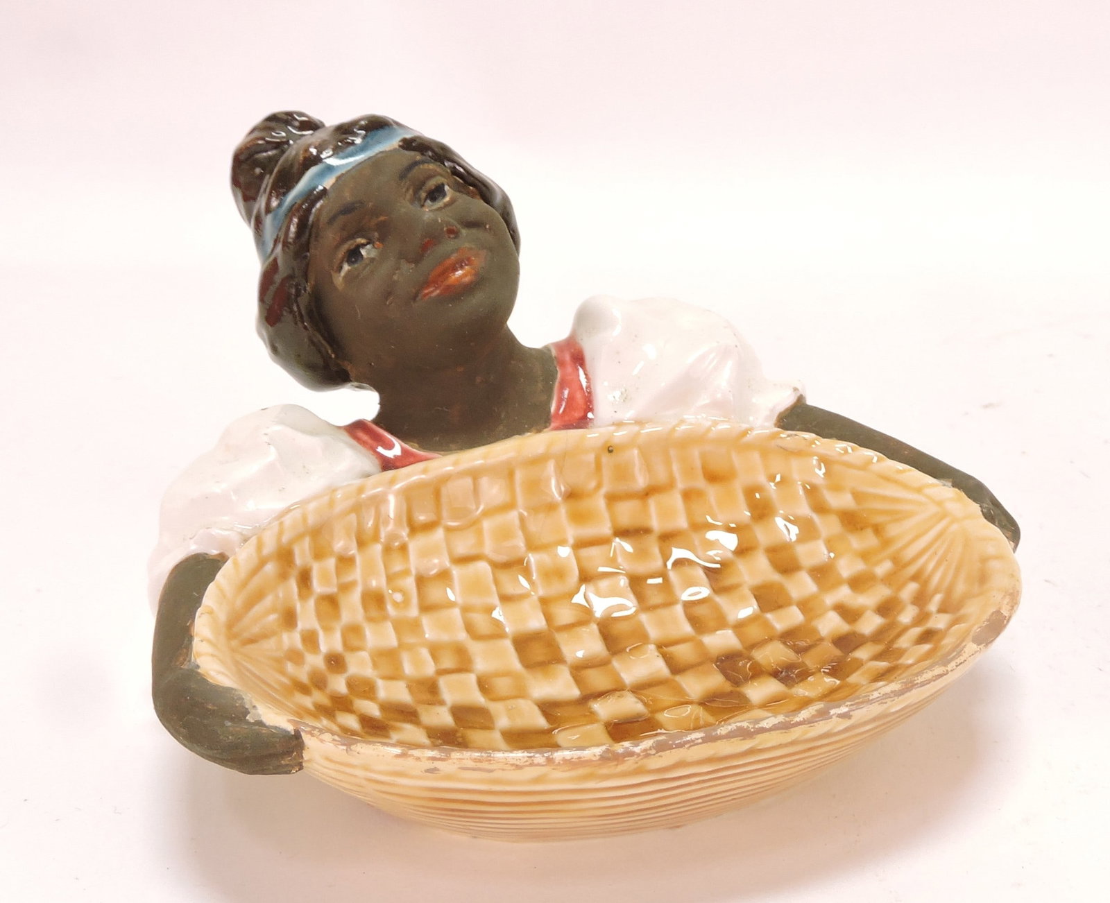 Black Americana Majolica tray of lady (1 of 1)