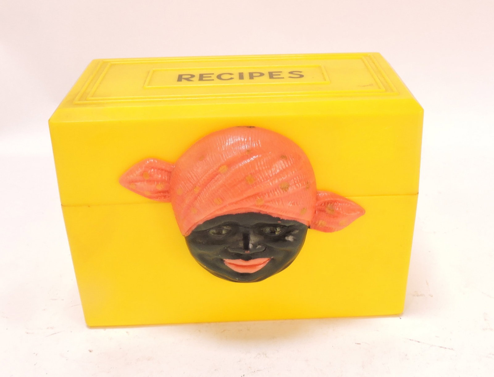 Black Americana recipe box: .